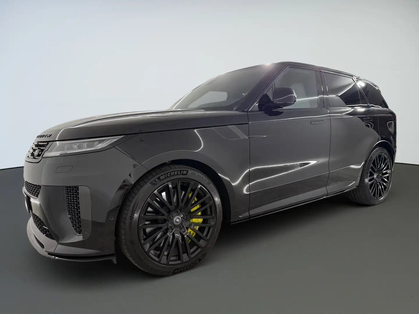 Land Rover Range Rover Sport SV 4.4P 635HP AWD A8 MHEV - 1
