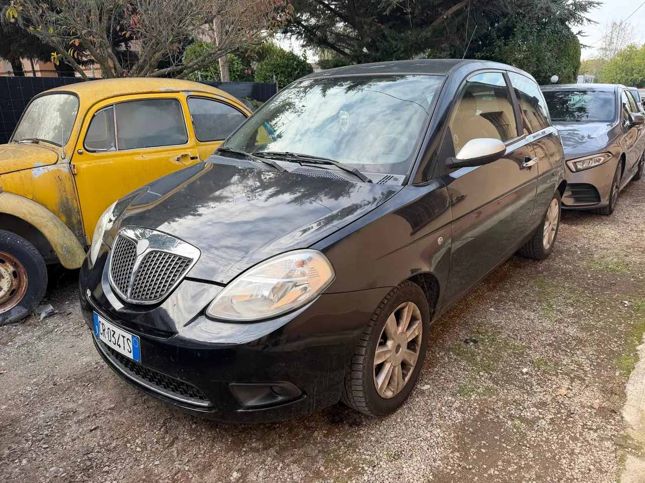 Lancia Ypsilon