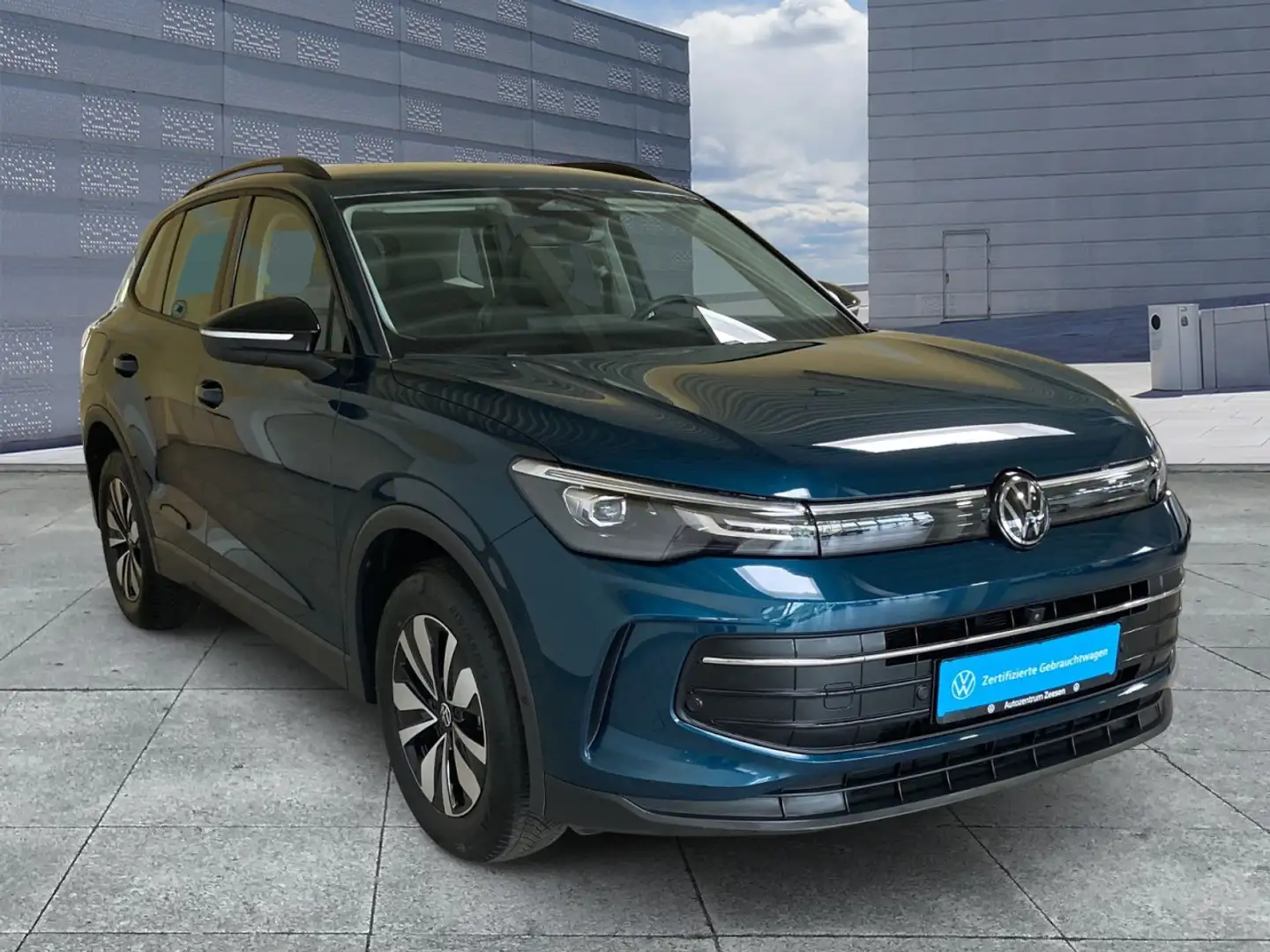 Volkswagen Tiguan 1.5 eTSI GOAL OPF DSG+USB+DAB+SHZ+BAA+RS+ Klima Blau - 2