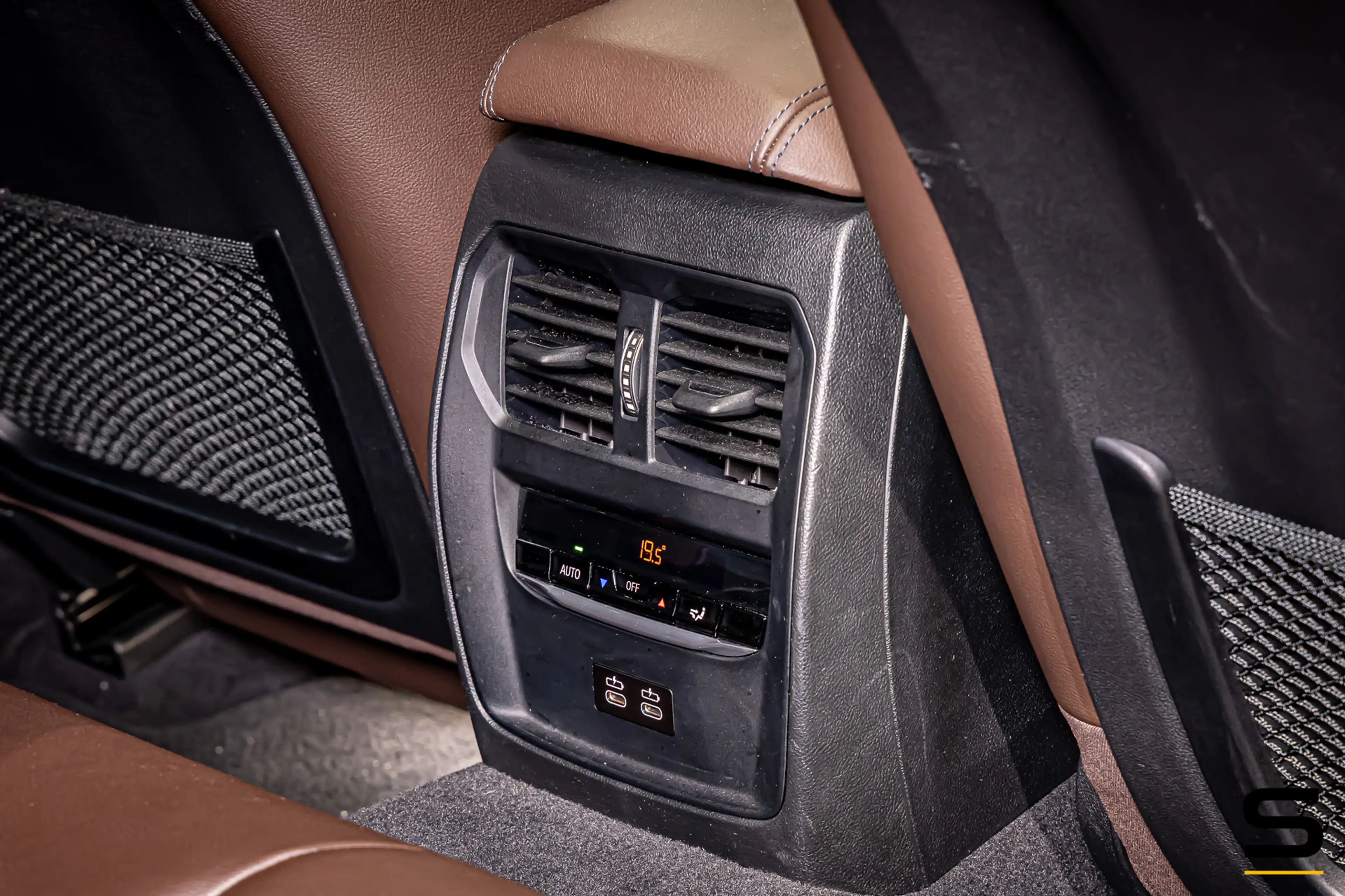 BMW 330 3-serie 330e Business Edition Plus|M-sport|Pano|Ca — photo 31