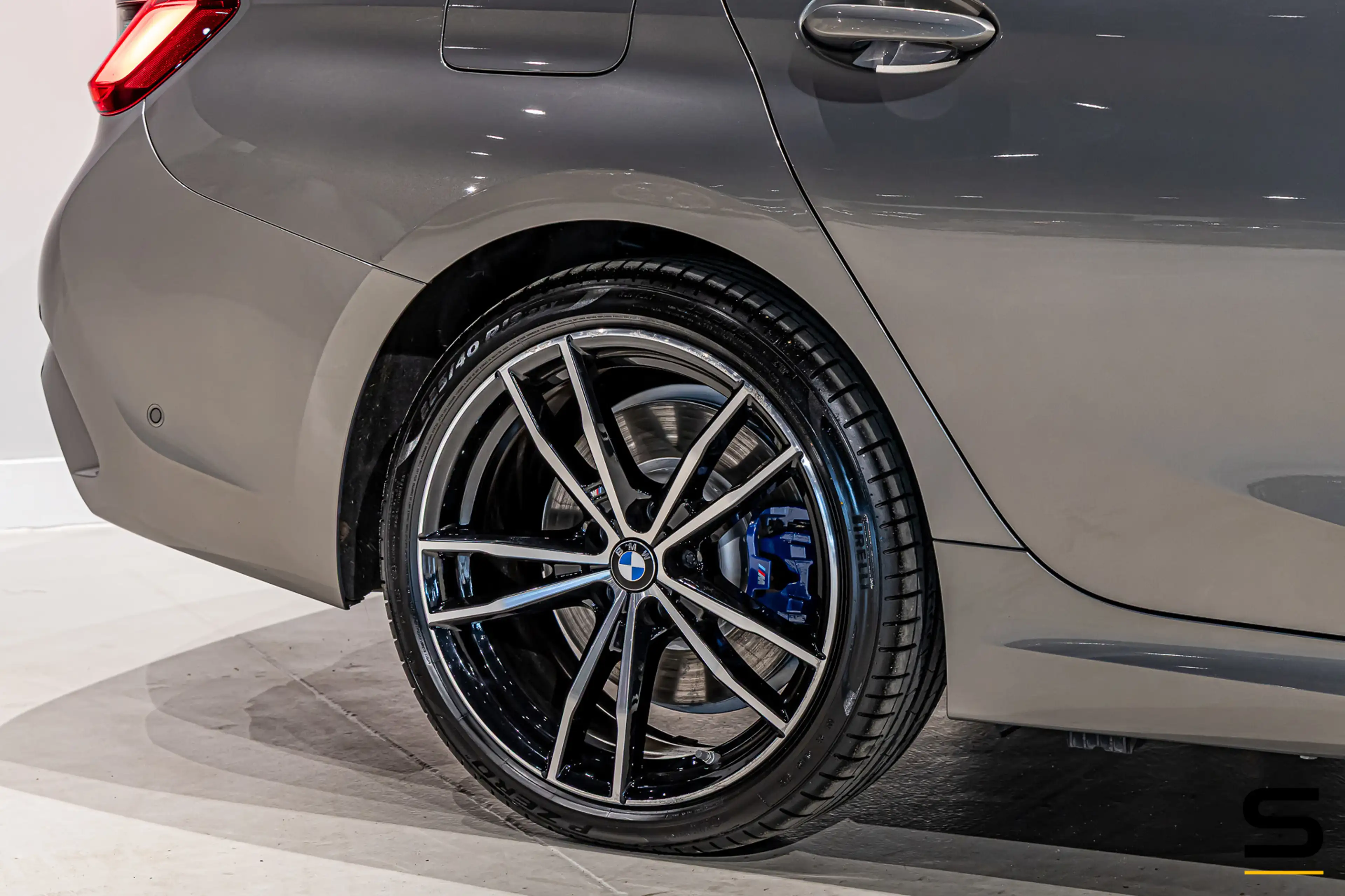 BMW 330 3-serie 330e Business Edition Plus|M-sport|Pano|Ca — photo 22