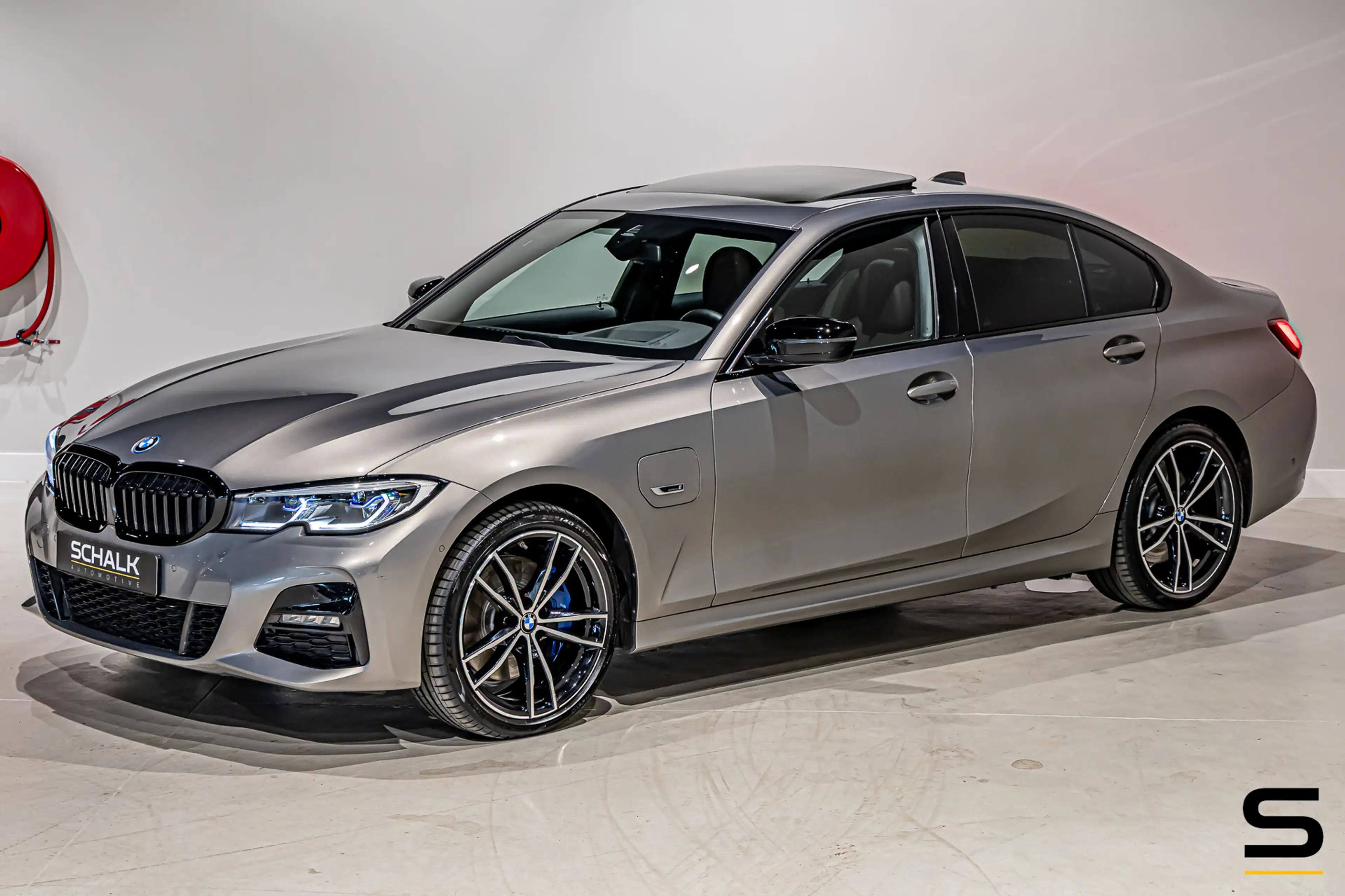 BMW 330 3-serie 330e Business Edition Plus|M-sport|Pano|Ca — photo 15