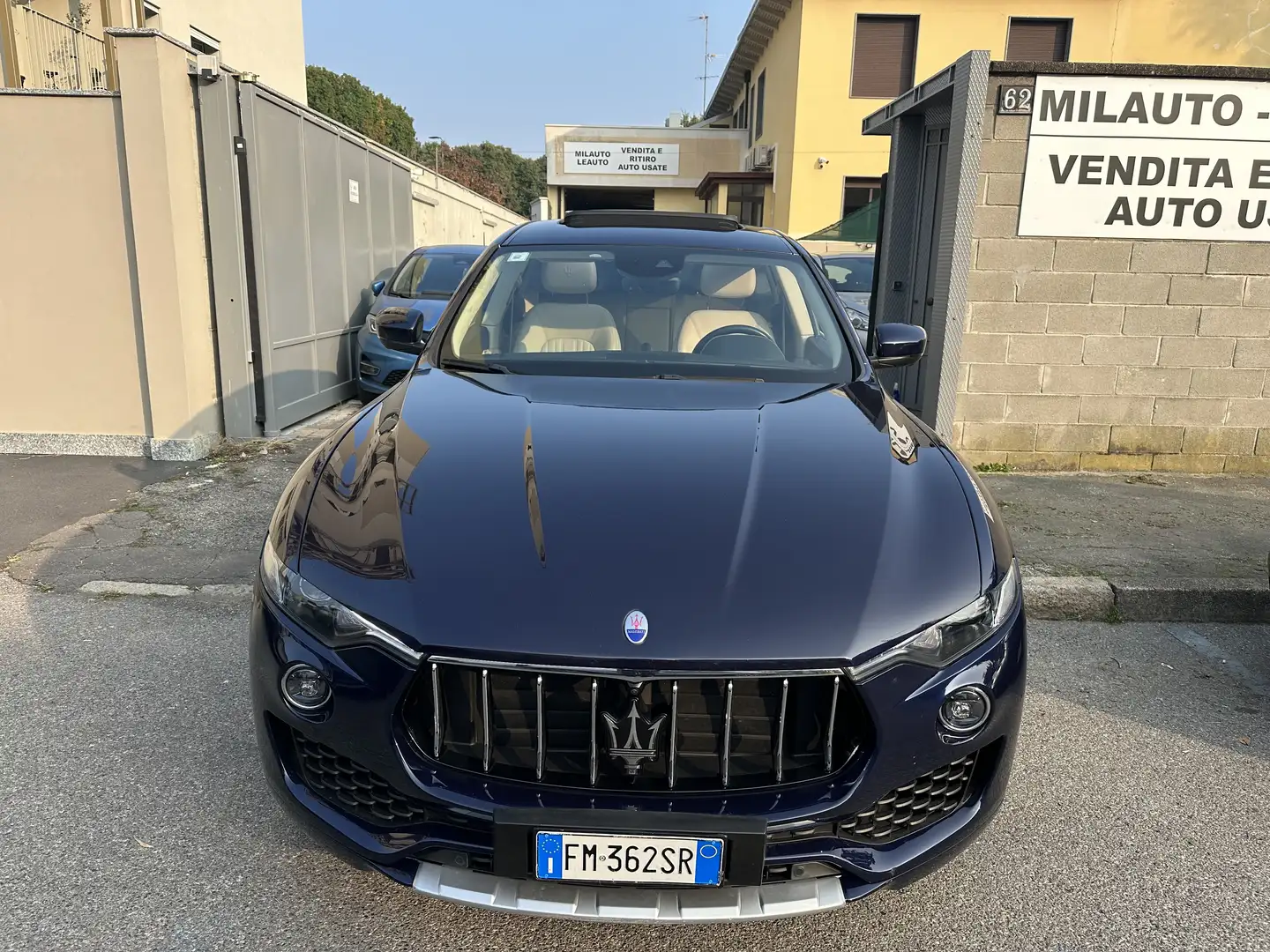 Maserati Levante 3.0 V6 AWD Granlusso 350cv auto - 2