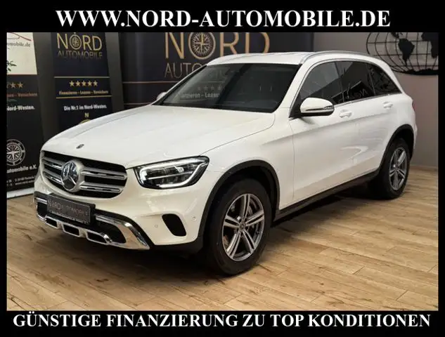 Mercedes-Benz 300 view 7
