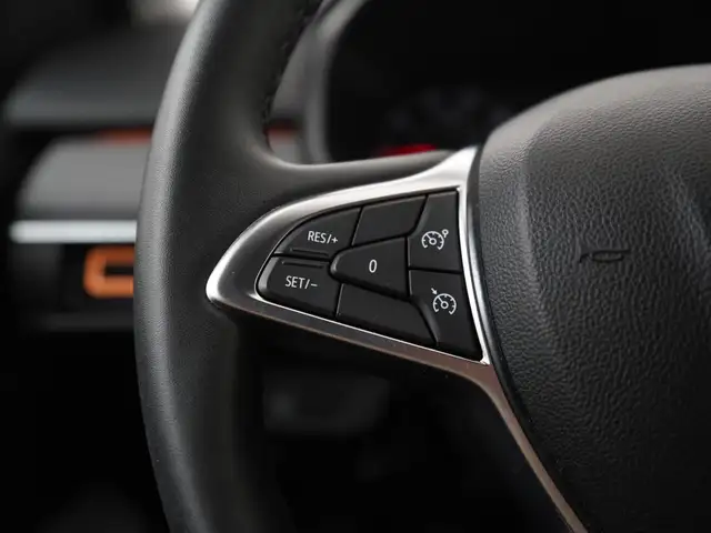 Dacia Sandero view 7