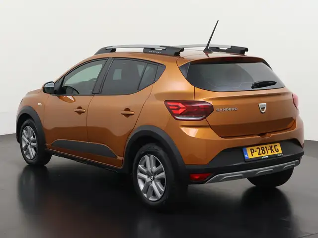 Dacia Sandero view 6
