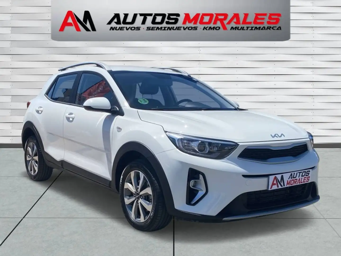Kia Stonic 1.2 DPi Concept Plus Blanco - 1