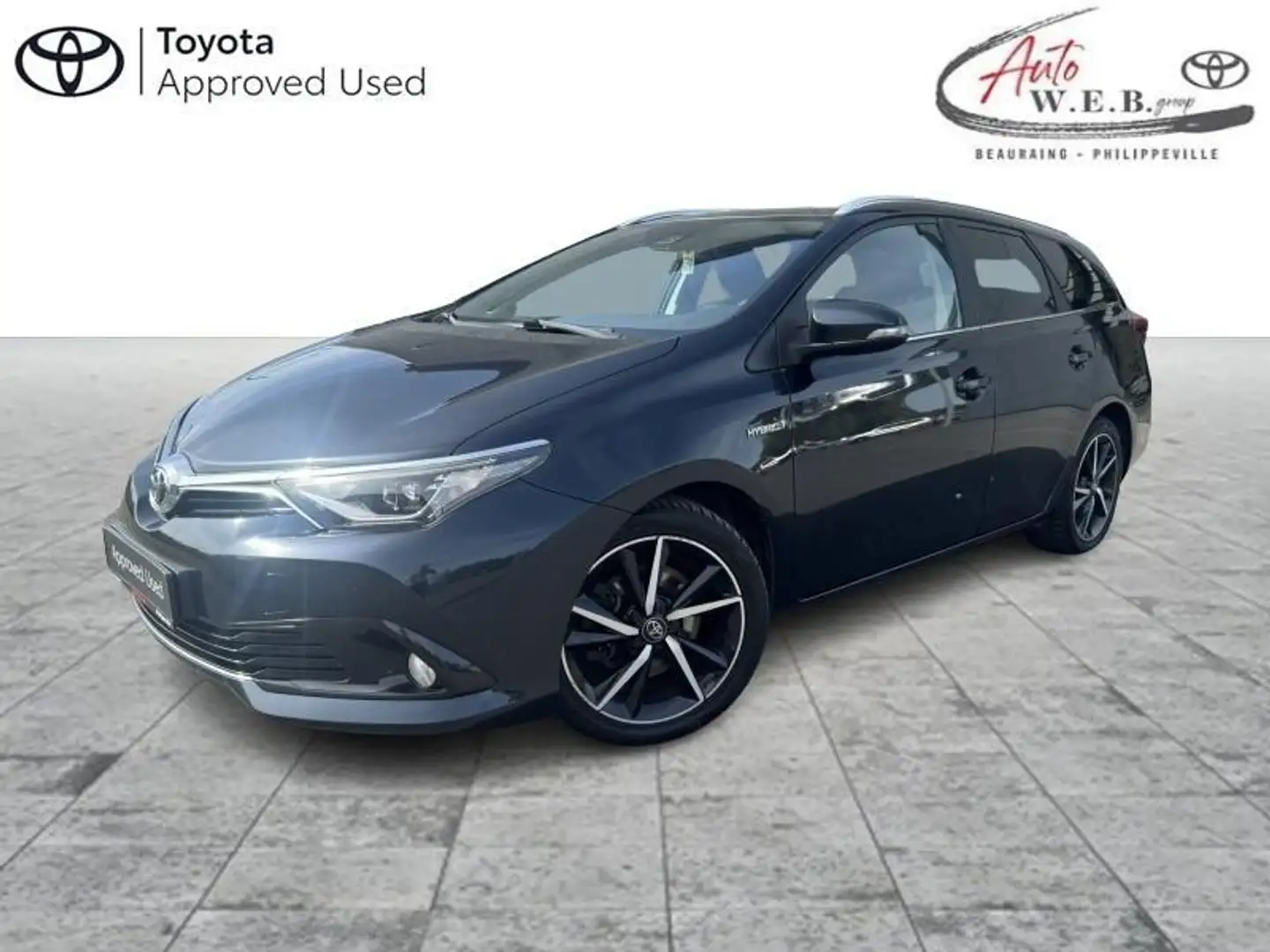 Toyota Auris 1.8 HSD Break Black Edition Bleu - 1