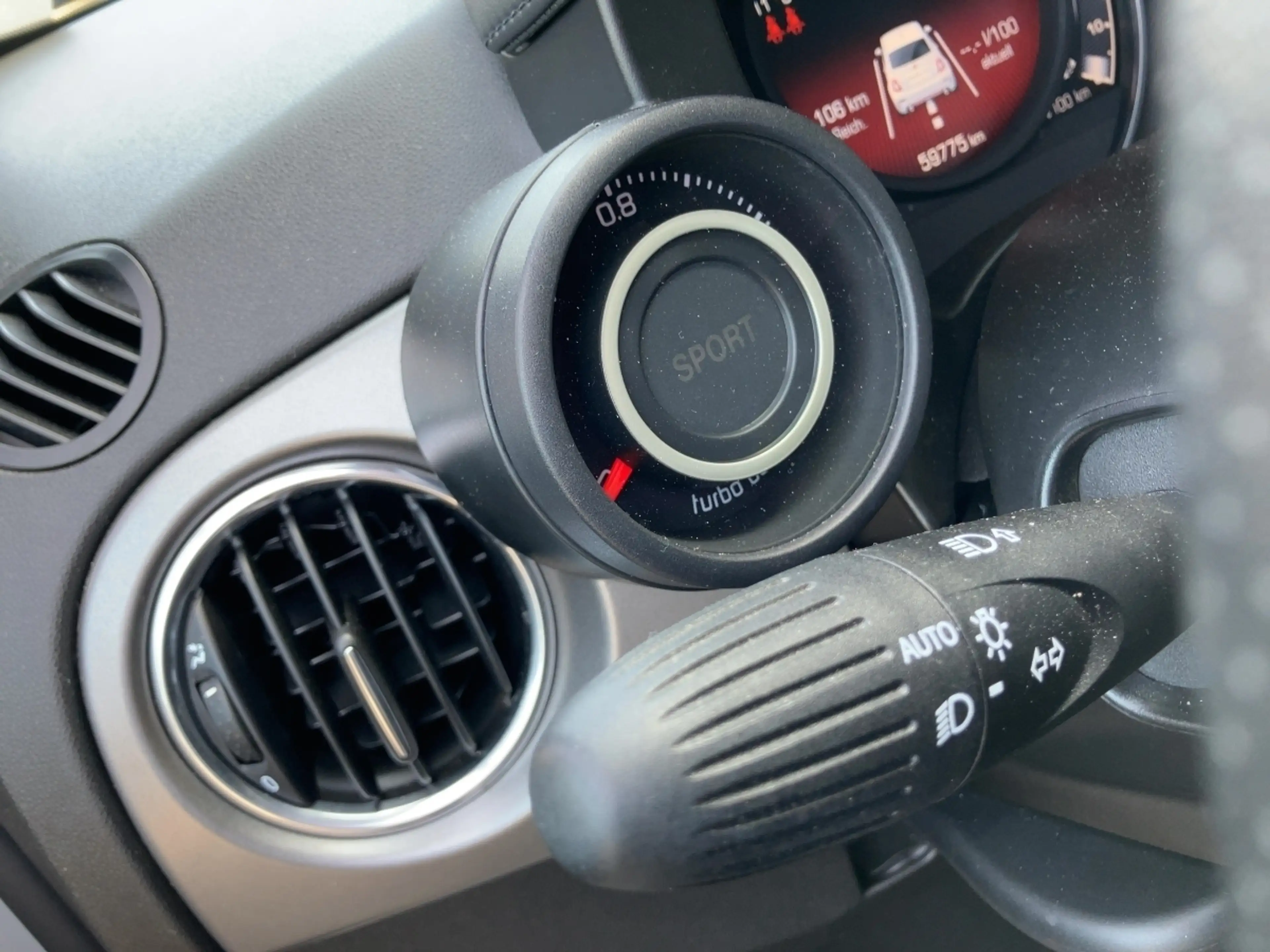 Abarth 595 MY22 1.4 T-Jet 165 PS Klimaanlage PDC — photo 15