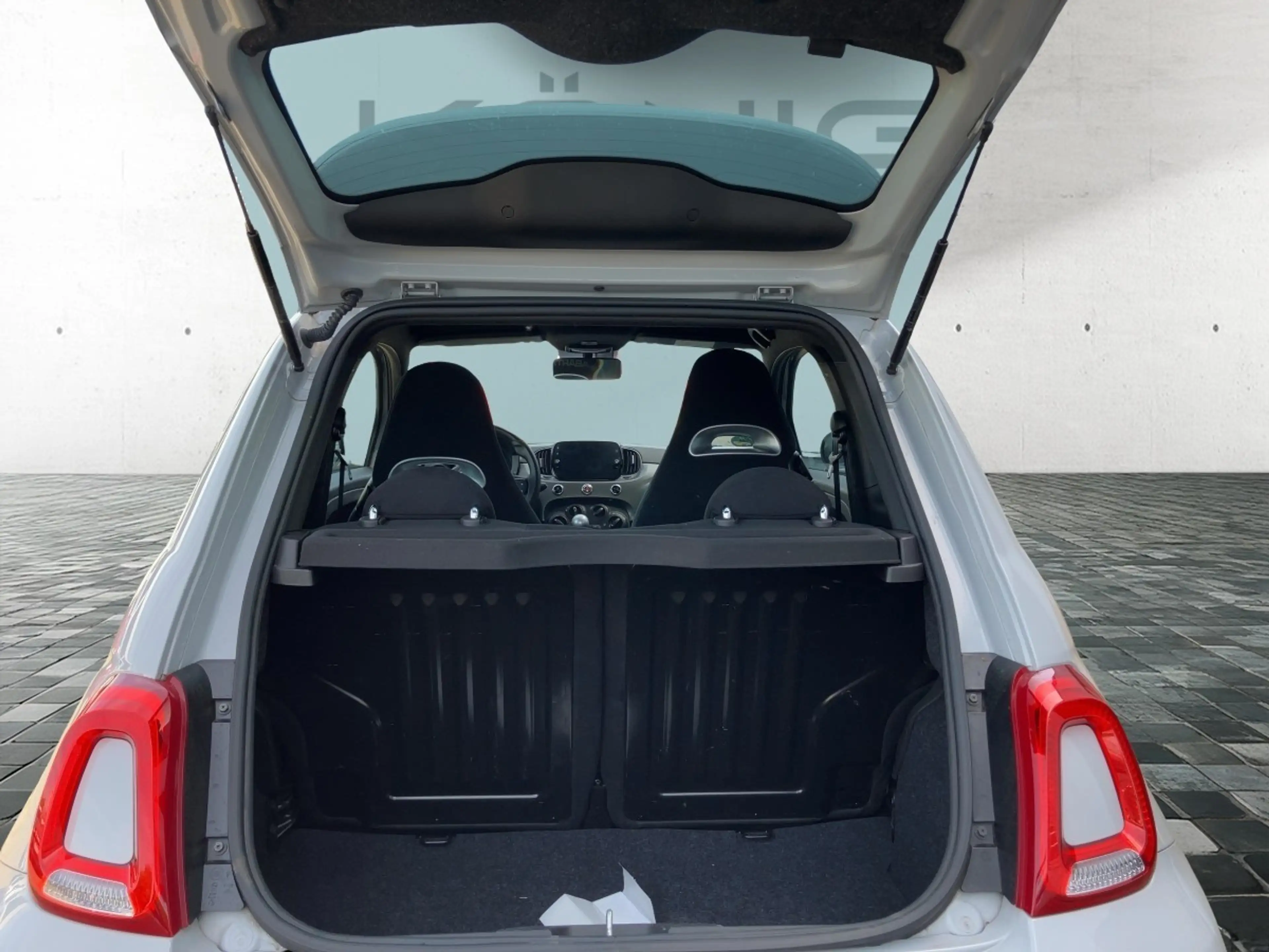 Abarth 595 MY22 1.4 T-Jet 165 PS Klimaanlage PDC — photo 6