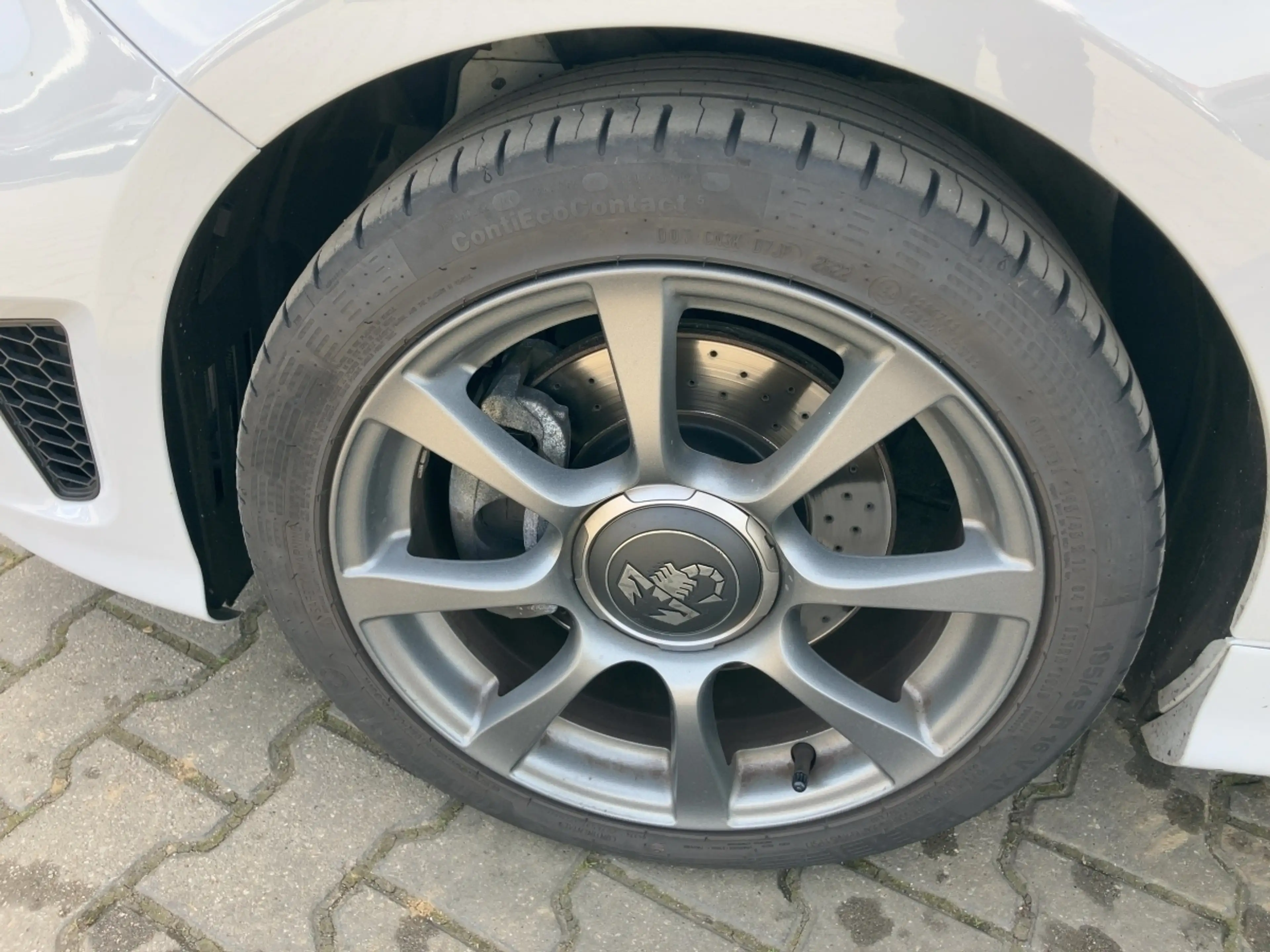 Abarth 595 MY22 1.4 T-Jet 165 PS Klimaanlage PDC — photo 12