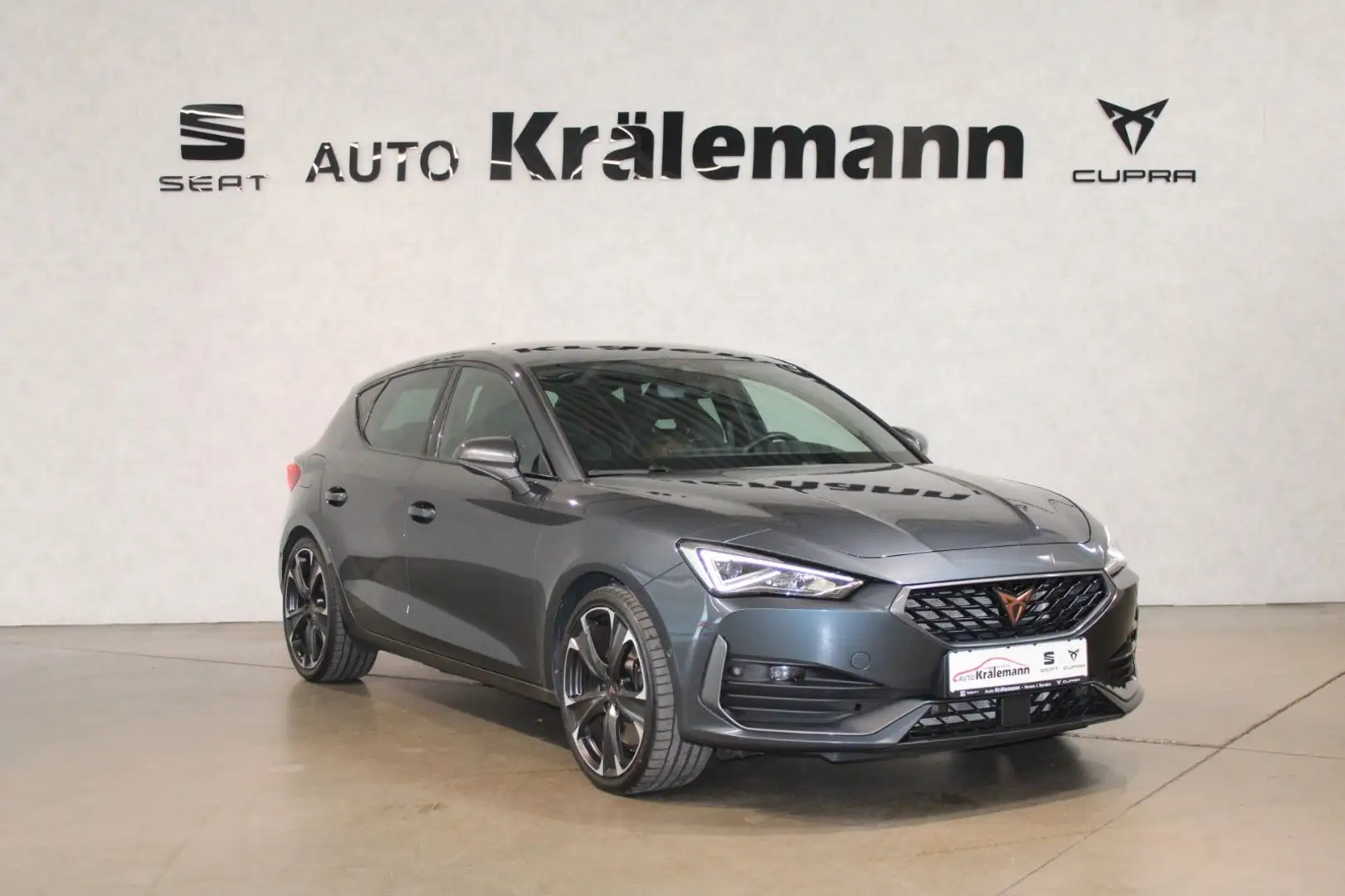 CUPRA Leon VZ 1.4 e-Hybrid 6-Gang-DSG *LED*NAVI*KAMERA Grau - 1