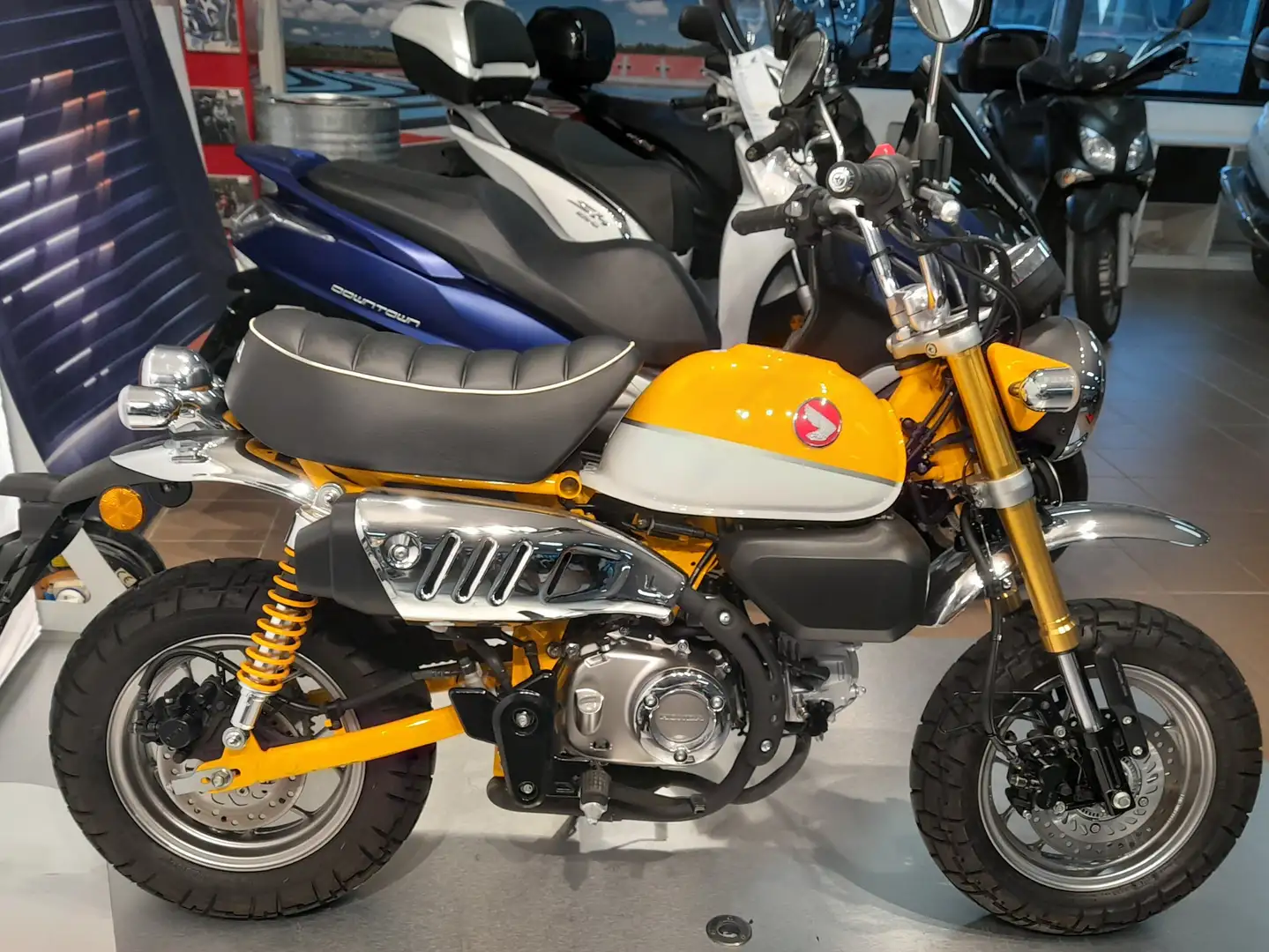 Honda Monkey 125 Жовтий - 1