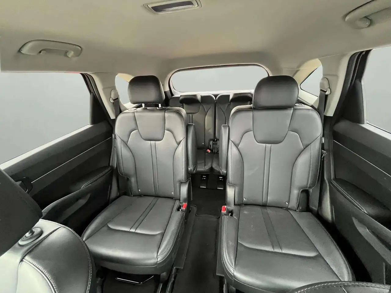 Kia Sorento снимка Kia Sorento