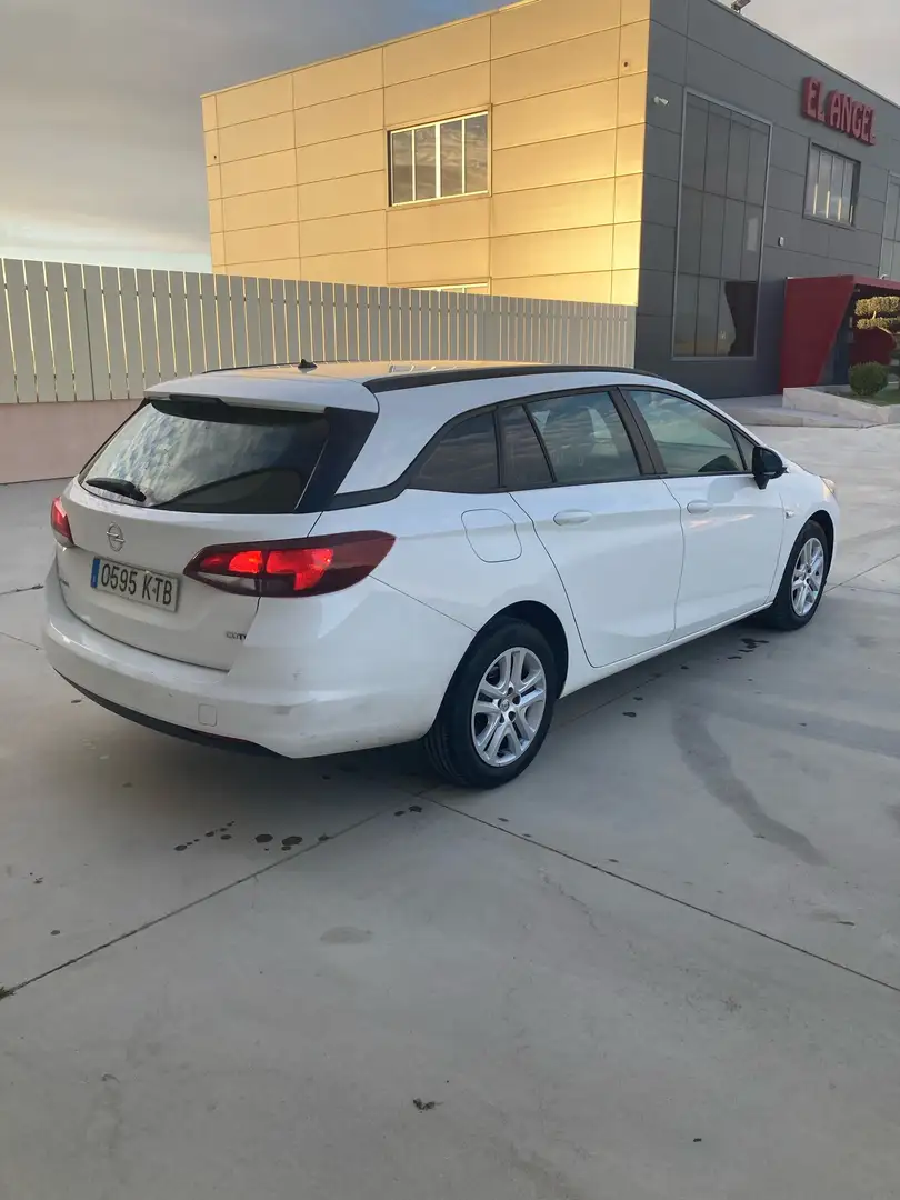 Opel Astra ST 1.6CDTi Business + 110 - 2