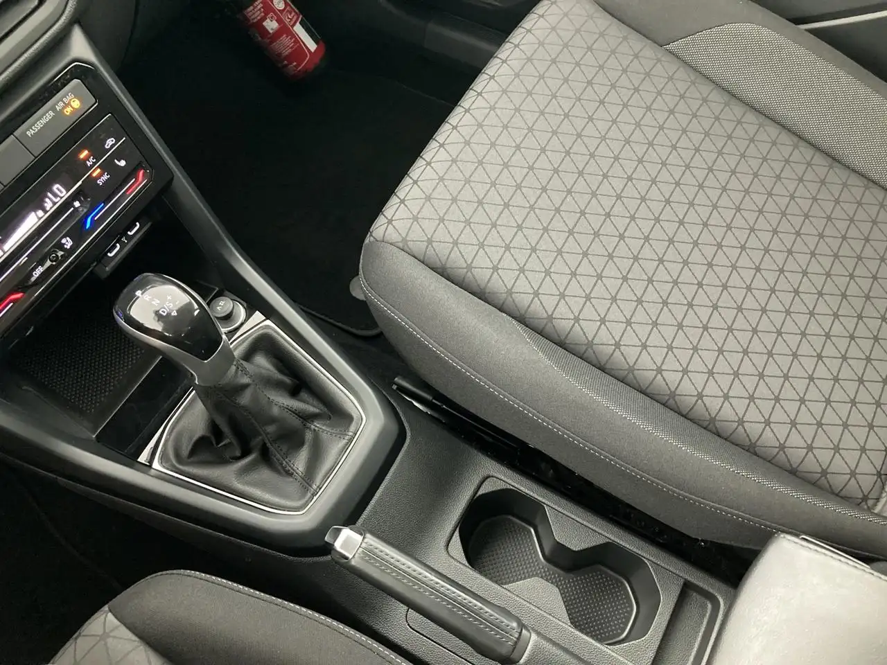 Volkswagen T-Cross Life Business 1.0 TSI 81 kW (110 ch) 7 vitesses DSG, миниатюра 24