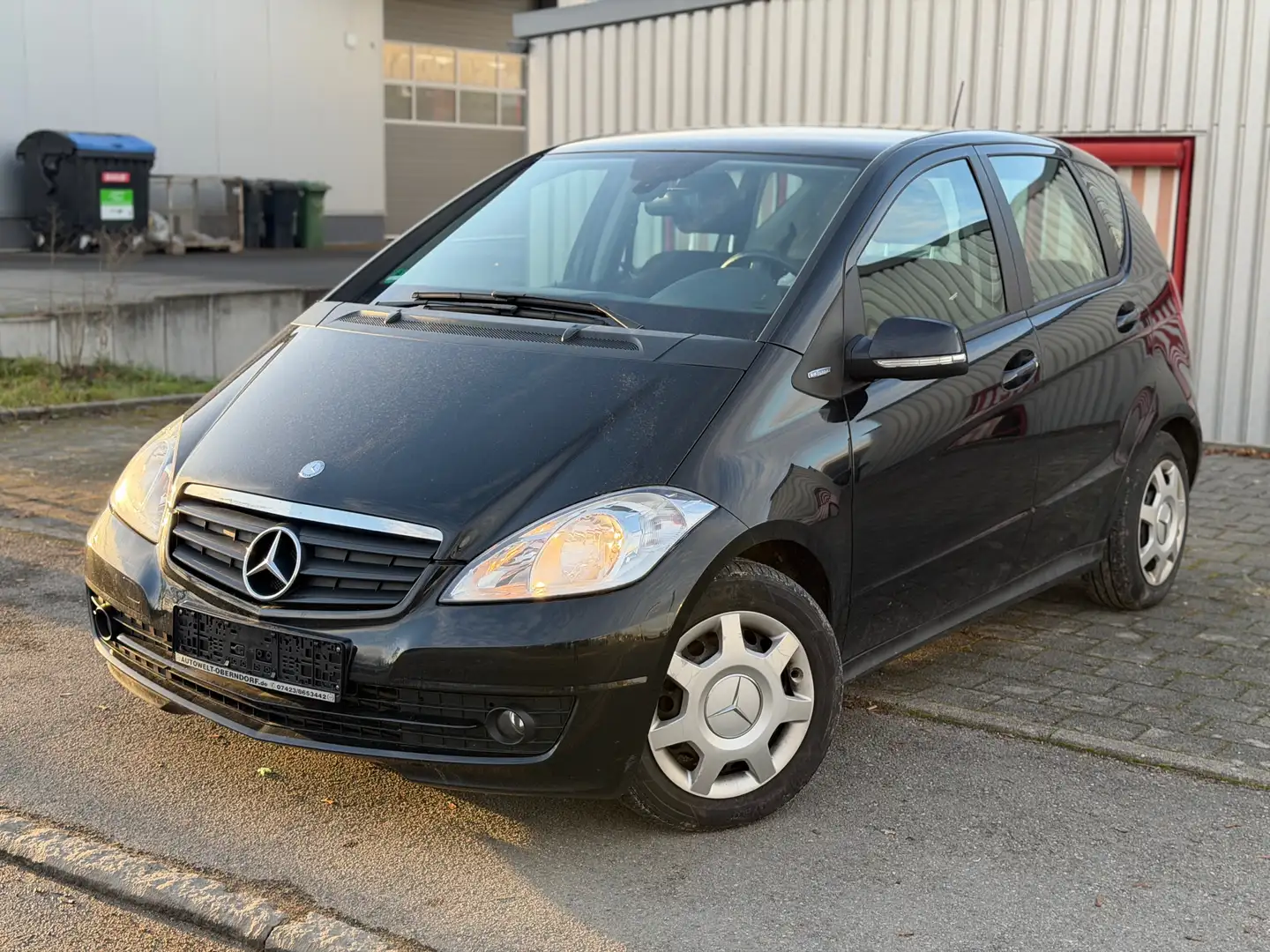 Mercedes-Benz A 160 CDI BlueEFFICIENCY Klima | TÜV 01/2027 Schwarz - 2