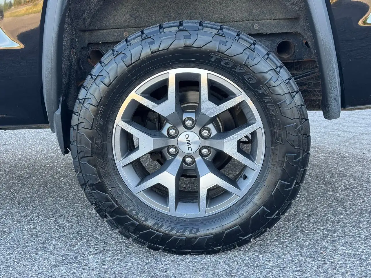 GMC Sierra 1500 снимка GMC Sierra 1500