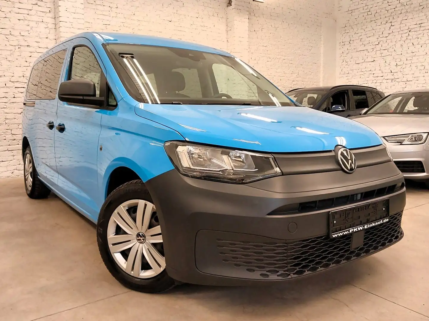 Volkswagen Caddy Maxi TDI Kombi 61oookm Sitzh. PDC 5-Sitzer Blau - 2