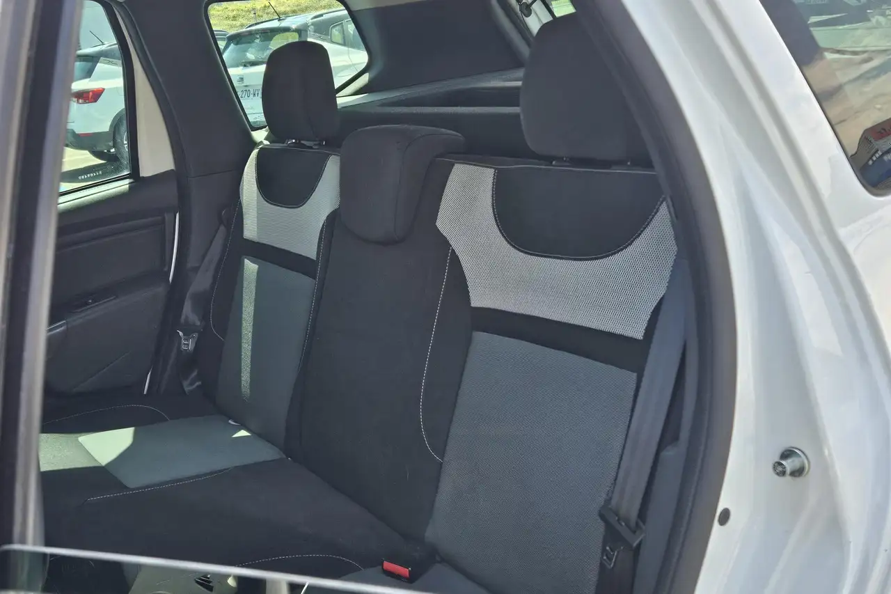 Dacia Duster — photo 10