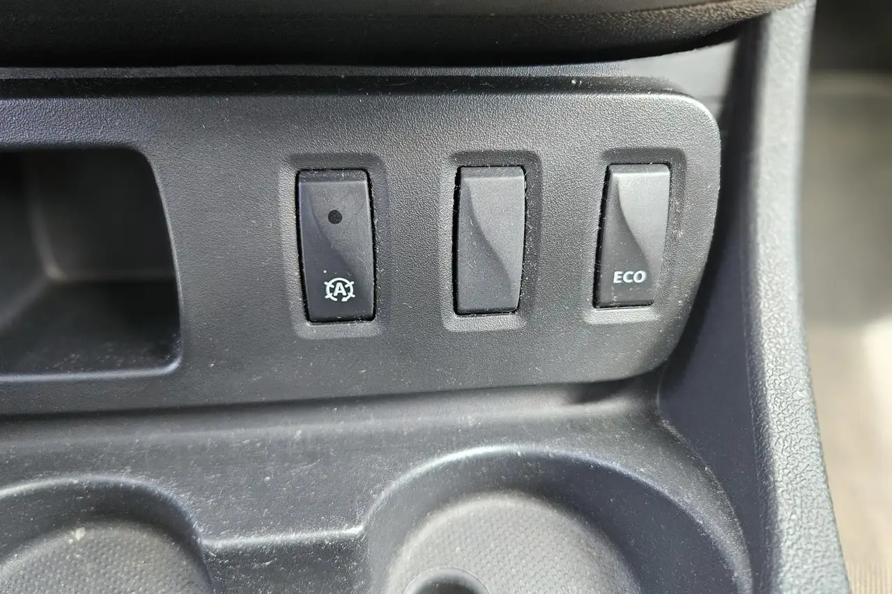 Dacia Duster — photo 17
