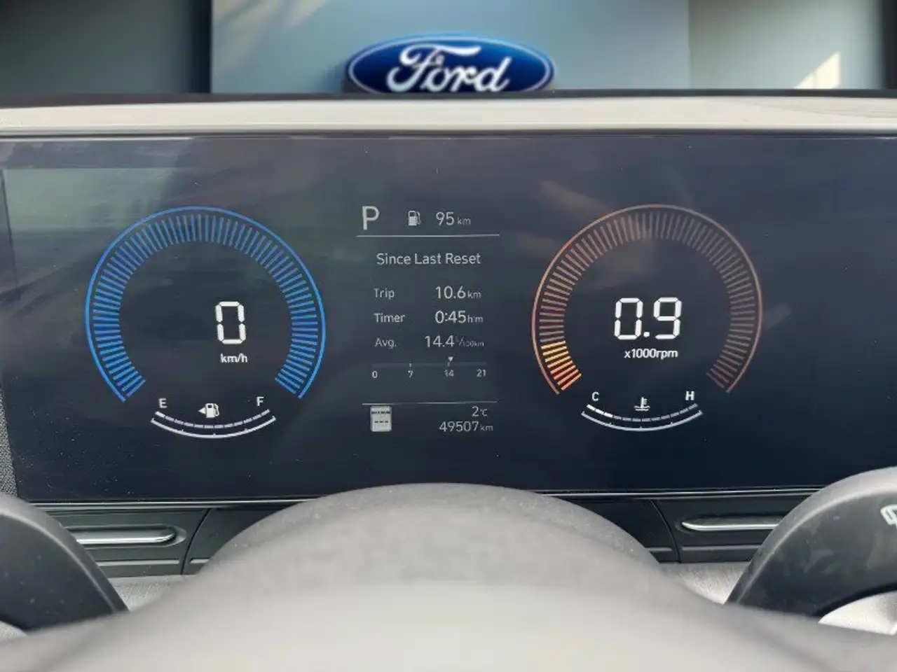 Hyundai KONA снимка Hyundai KONA