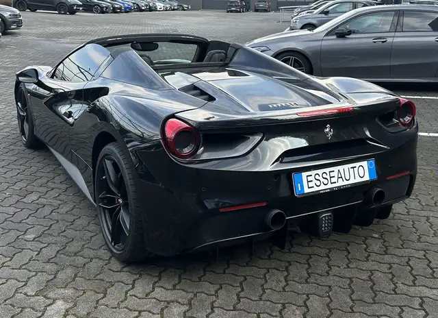 Ferrari 488 Spider 3.9 dct