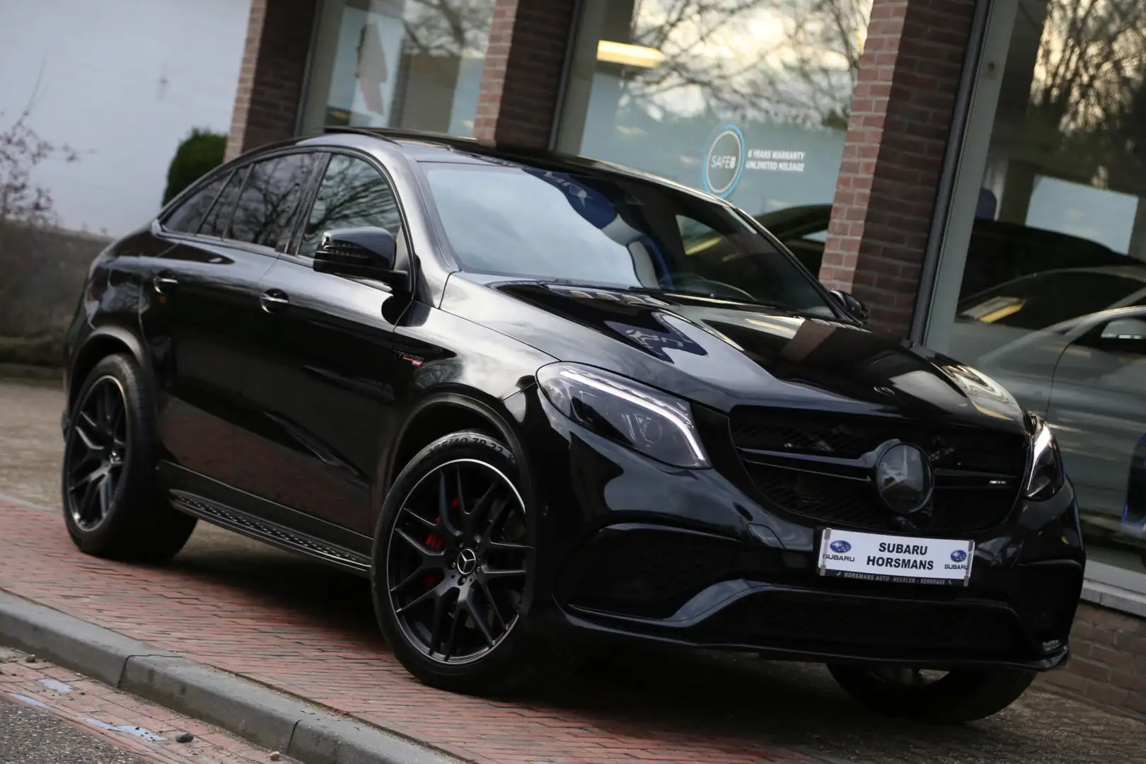 Mercedes-Benz GLE 63 AMG Coupé S 4MATIC Night Schuifdak 360view Distr Harma Negro - 1
