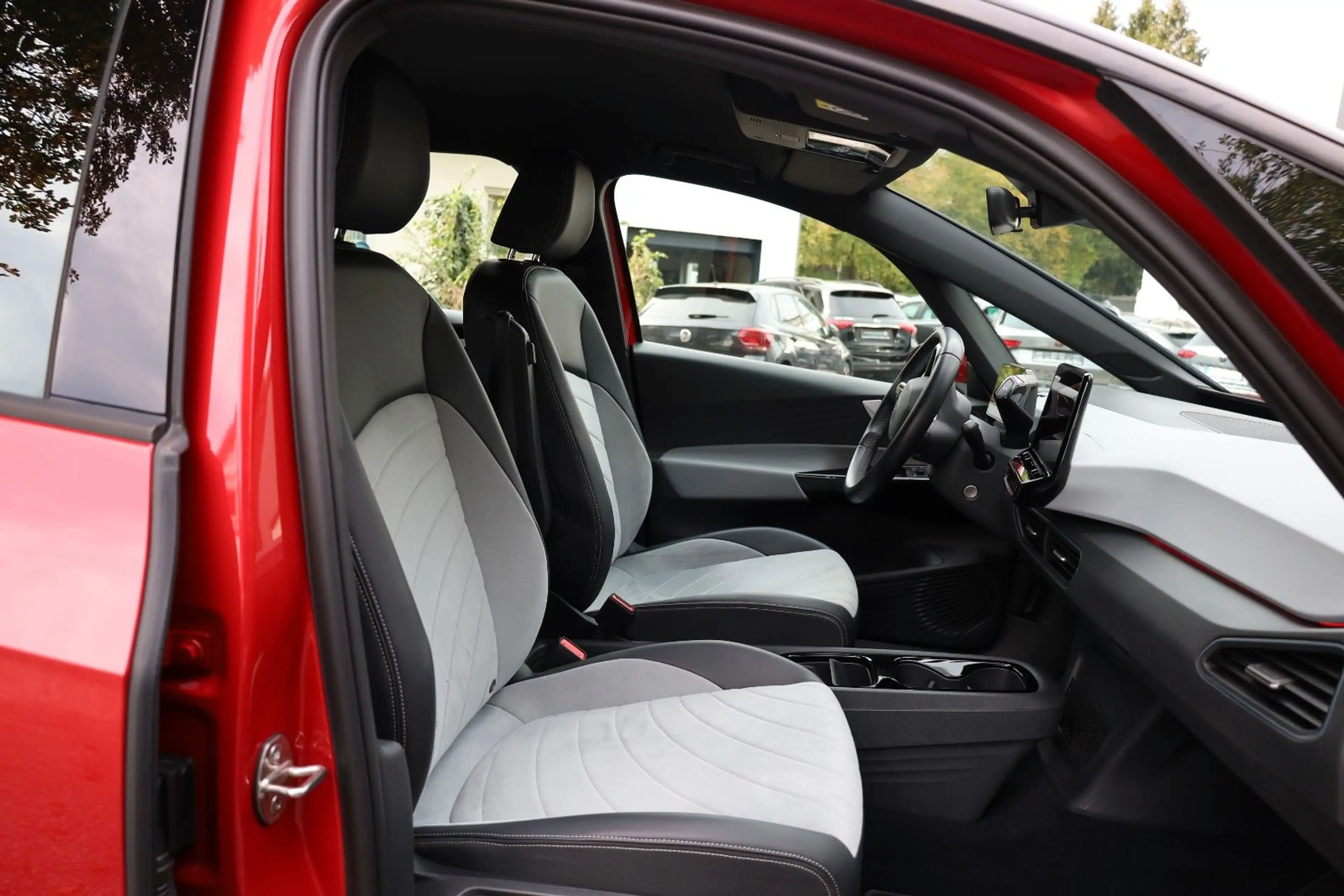 Volkswagen ID.3 Pro S 82kWh 5-SITZER/WÄRMEPUMPE/360°/TRAVEL — photo 12