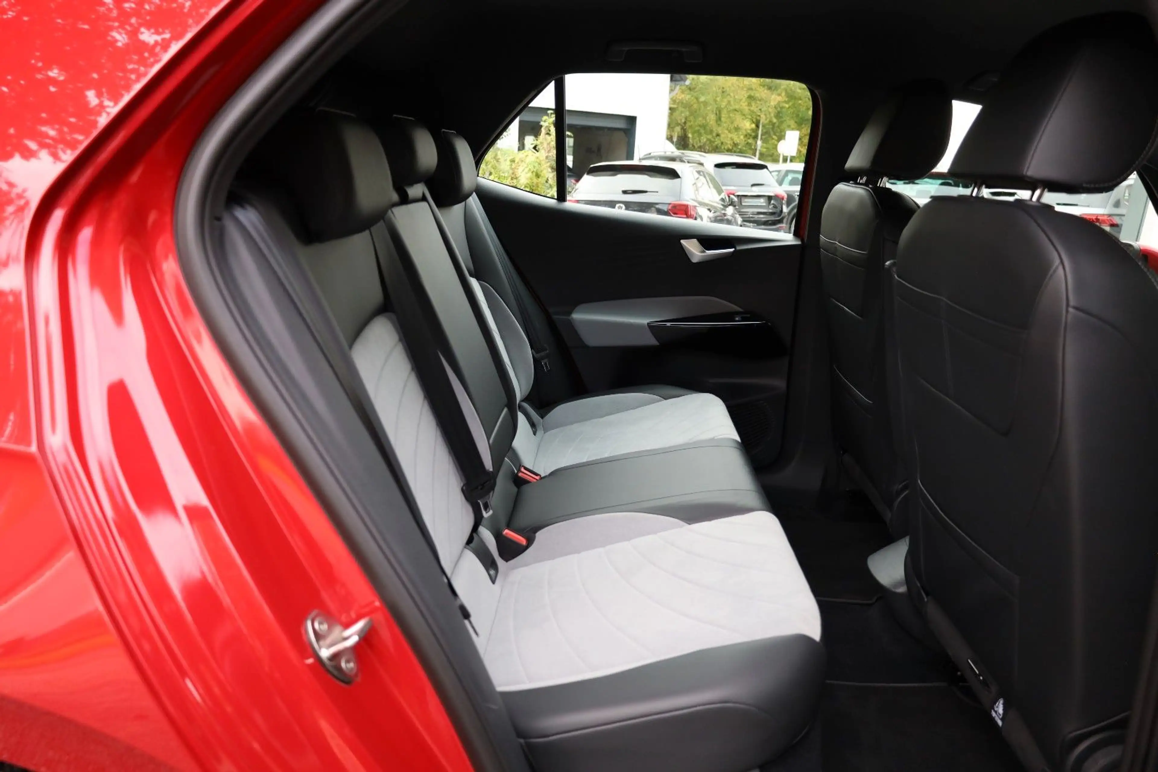 Volkswagen ID.3 Pro S 82kWh 5-SITZER/WÄRMEPUMPE/360°/TRAVEL — photo 11