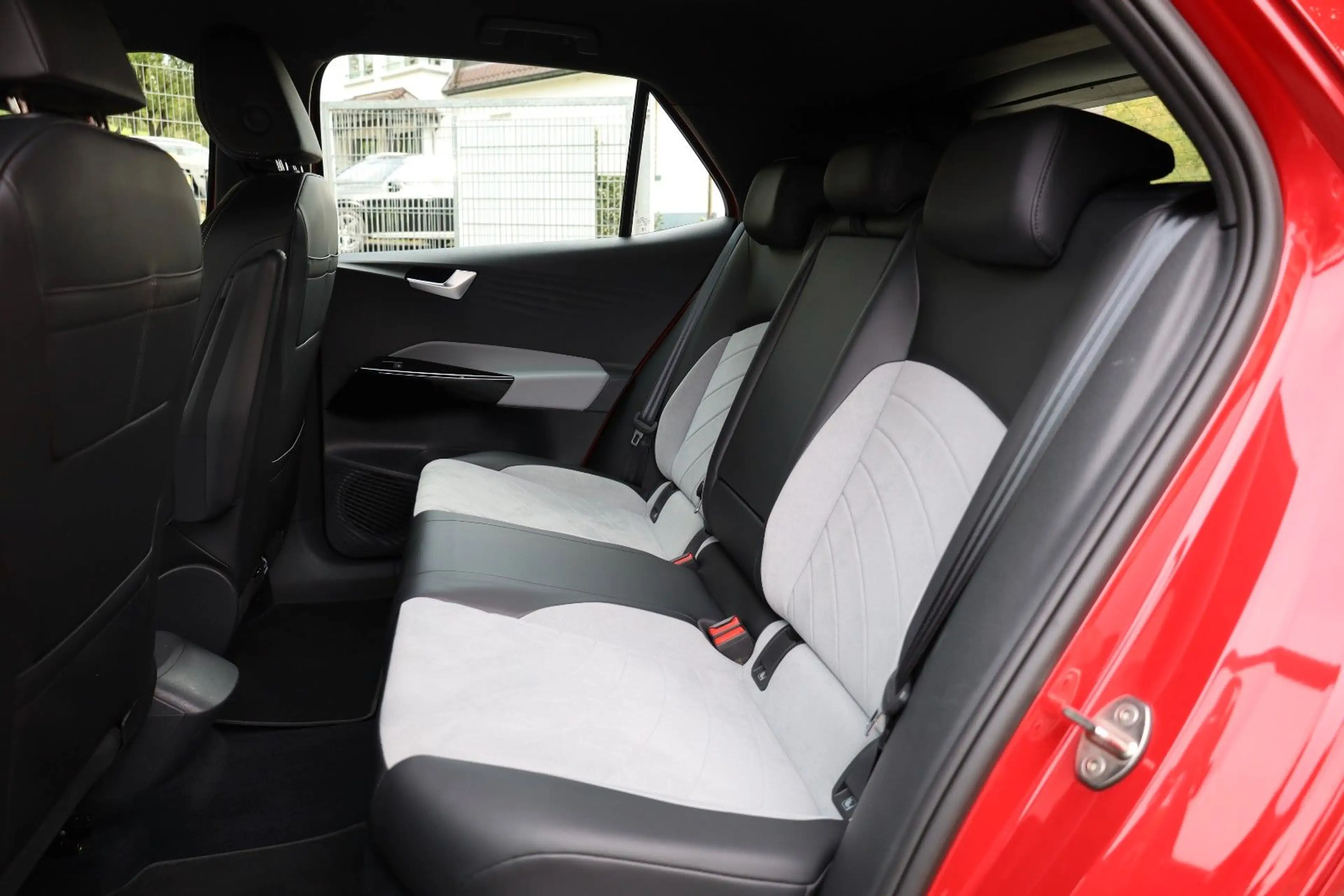 Volkswagen ID.3 Pro S 82kWh 5-SITZER/WÄRMEPUMPE/360°/TRAVEL — photo 10