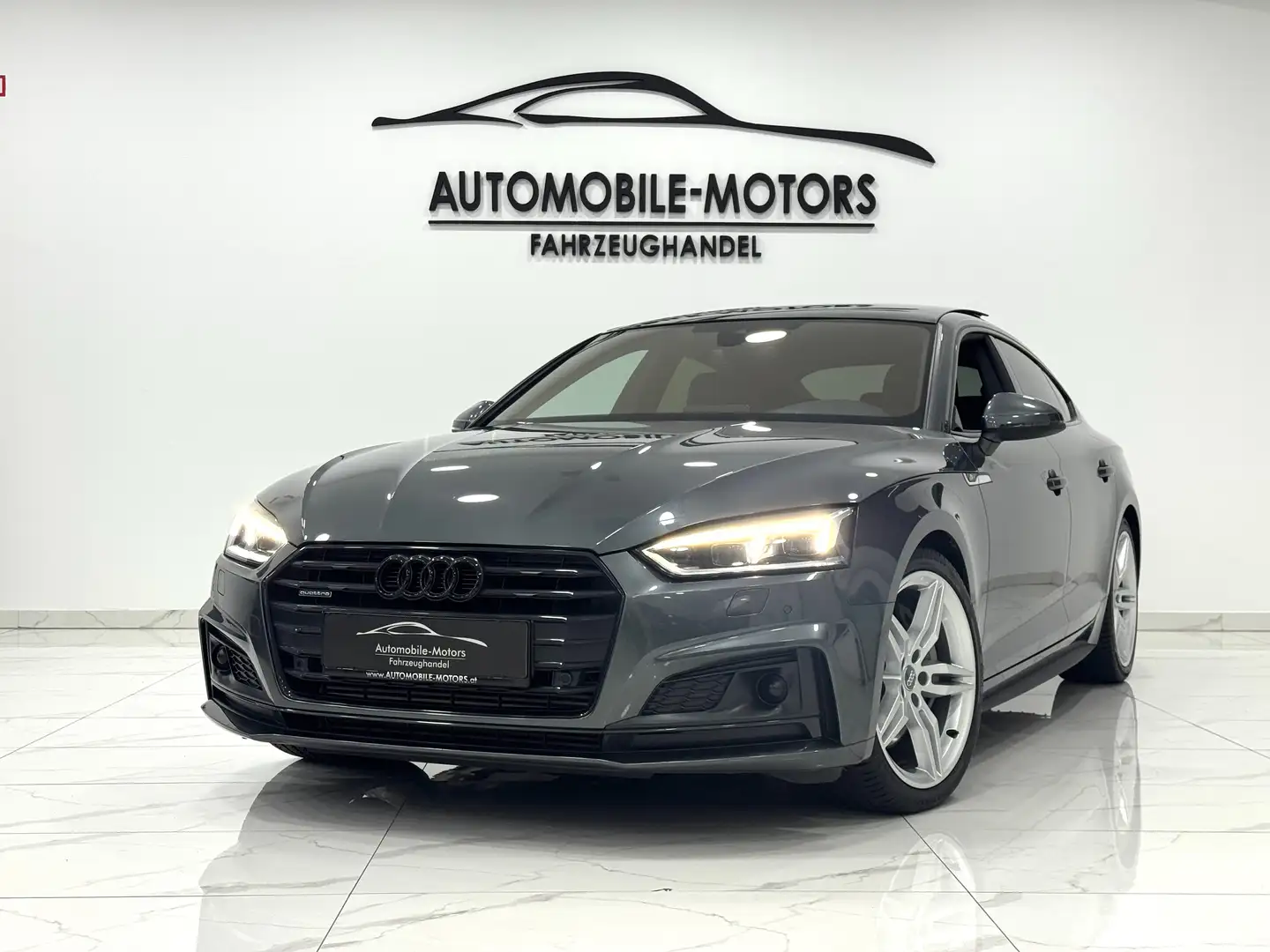 Audi A5 50 TDI quattro S-line/AHK/19Zoll/Panorama Grau - 2