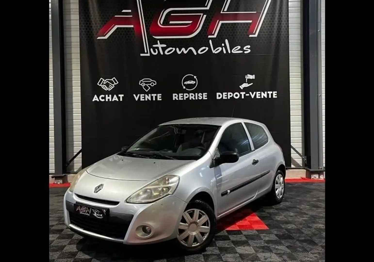 Renault Clio 1.2 16v 75ch Authentique 3p Gris - 1