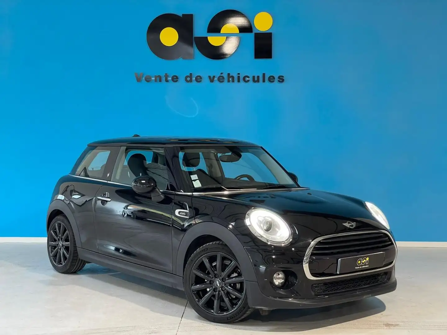 MINI Cooper Mini 1.5 136 - Cooper Zwart - 1