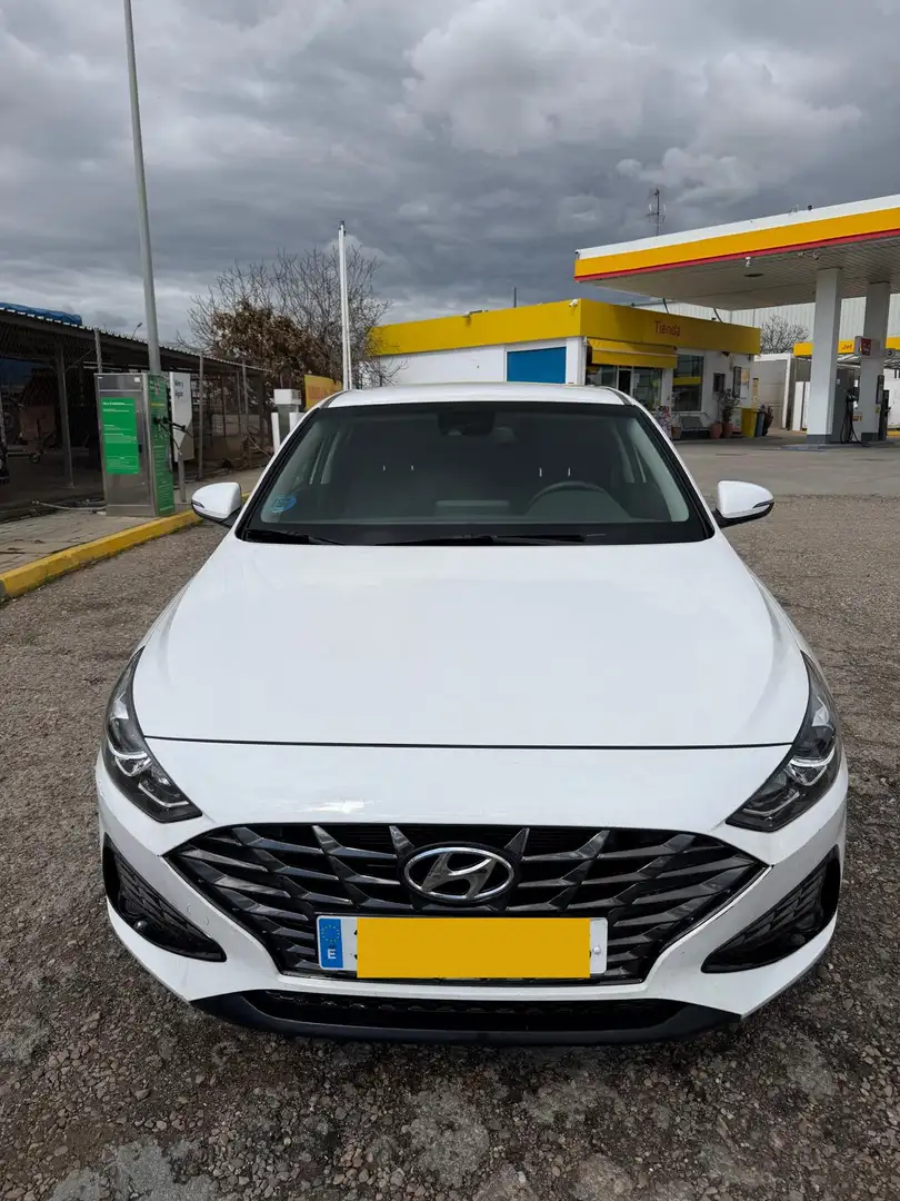 Hyundai i30 i30 FB 1.0 TGDI Klass 48V 120 Klass Blanco - 1
