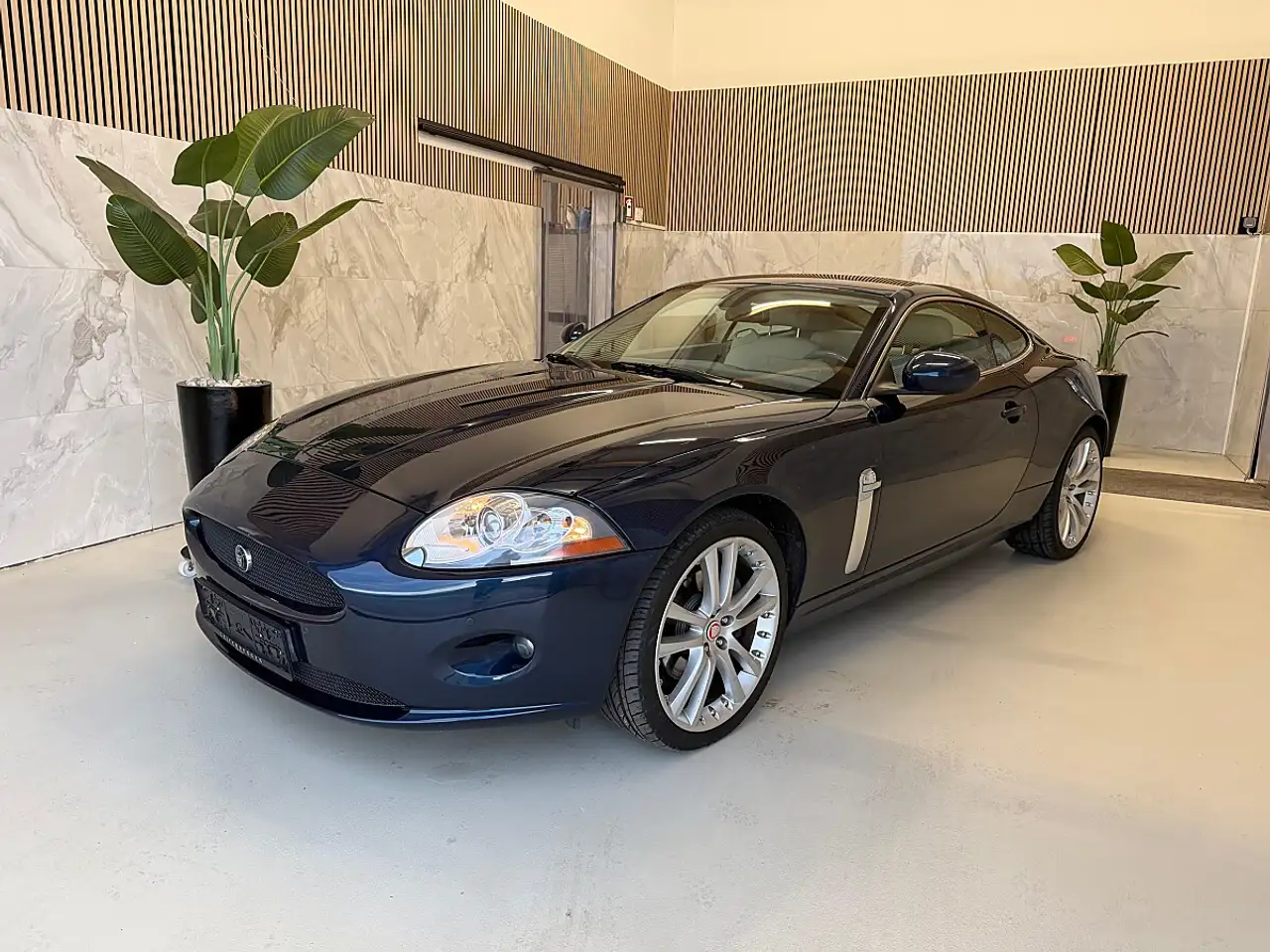 Jaguar XK