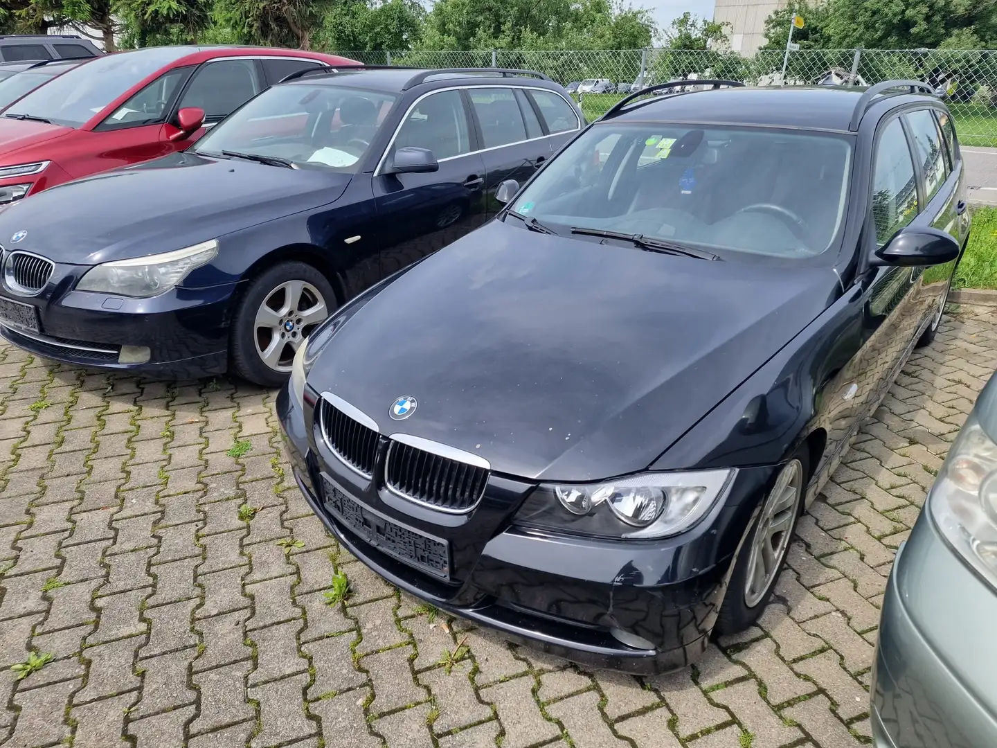 BMW 320 320d Чорний - 2