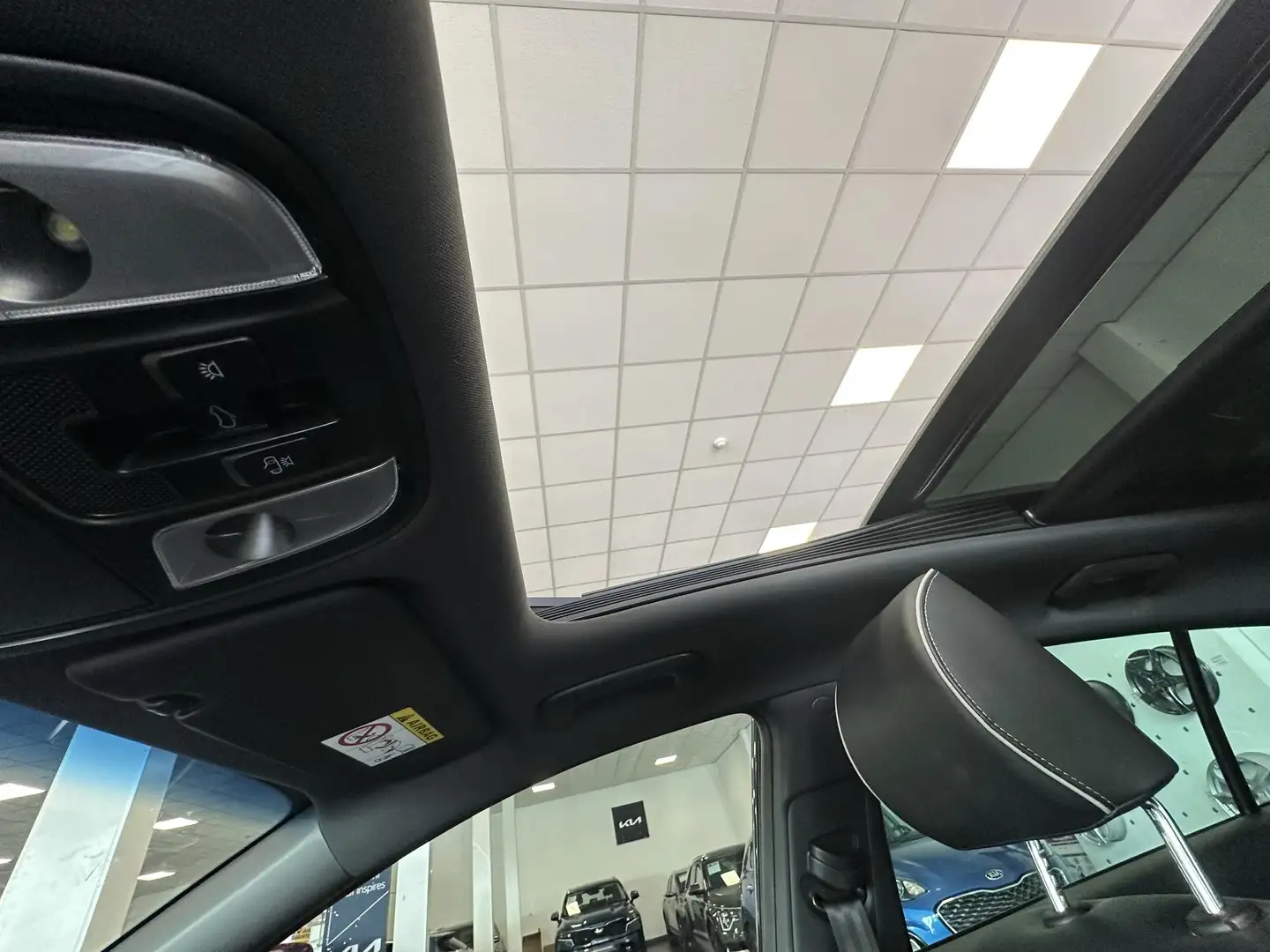 Kia Sportage 1.6 T-GDI GT-Line Zwart - 2