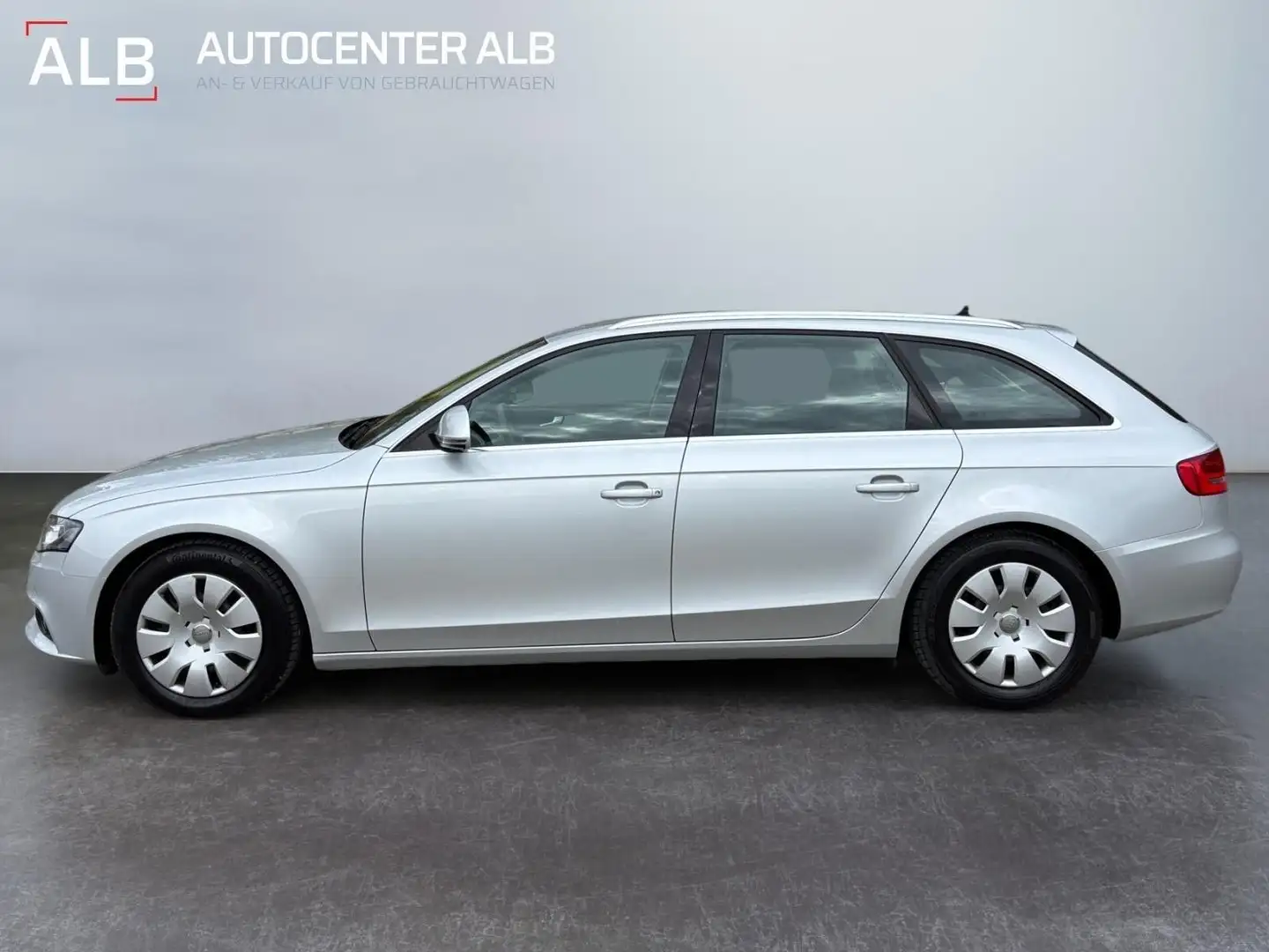 Audi A4 Avant/NAVI/SHZ/LEDER/2.HAND Ambiente Silber - 2