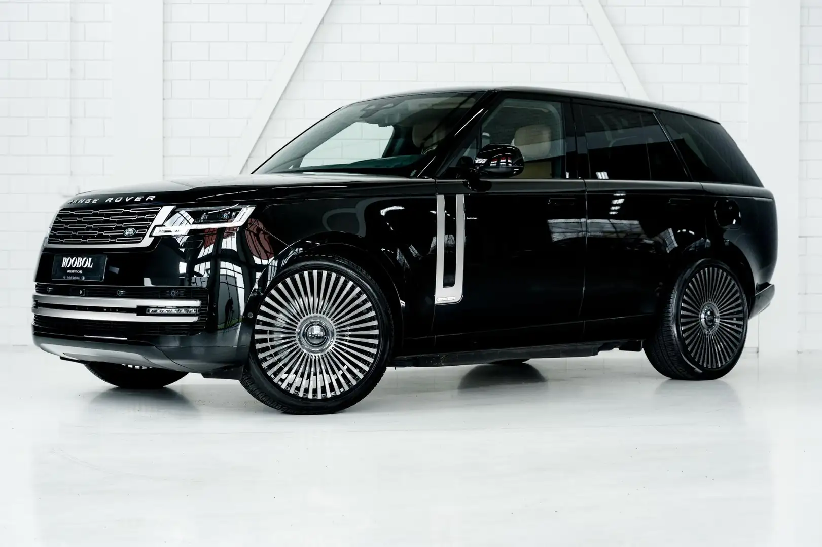 Land Rover Range Rover 3.0 P550e Autobiography PHEV | Massage | Panoramad Schwarz - 1