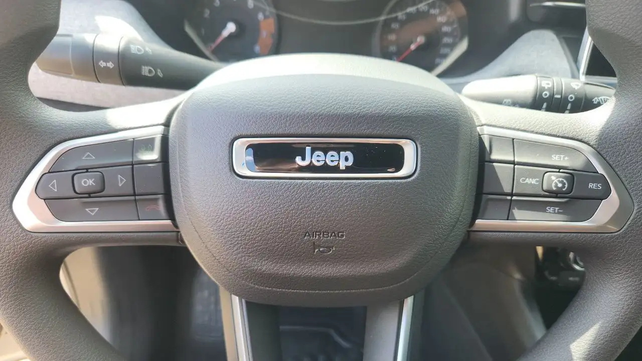 Jeep Compass снимка Jeep Compass