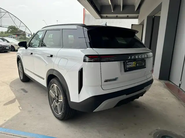 Jaecoo J7 view 6