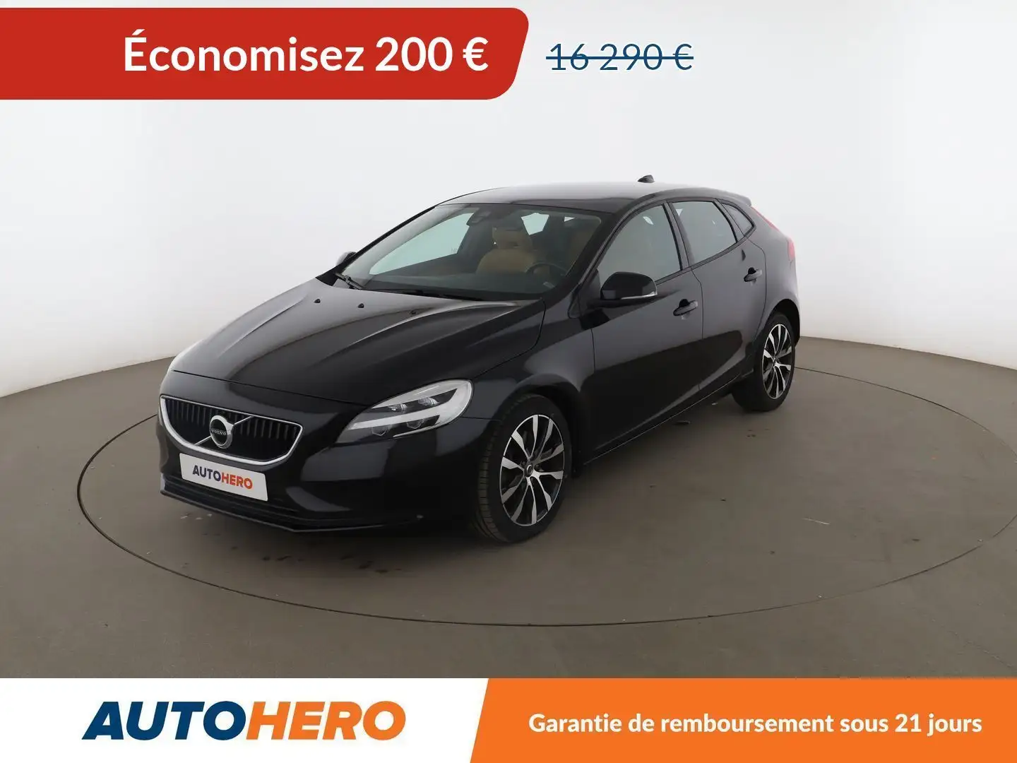 Volvo V40 2.0 D2 AdBlue Signature Edition Geartronic 6 Noir - 1