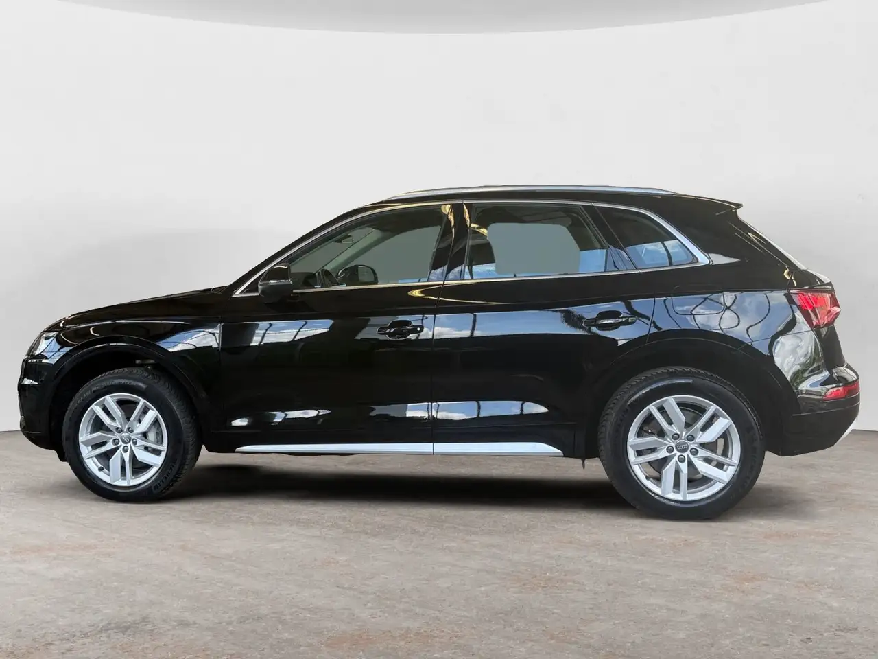 Audi Q5 50 TFSIe qu- S-tronic Sport *Matrix-LED*Navi*, миниатюра 3