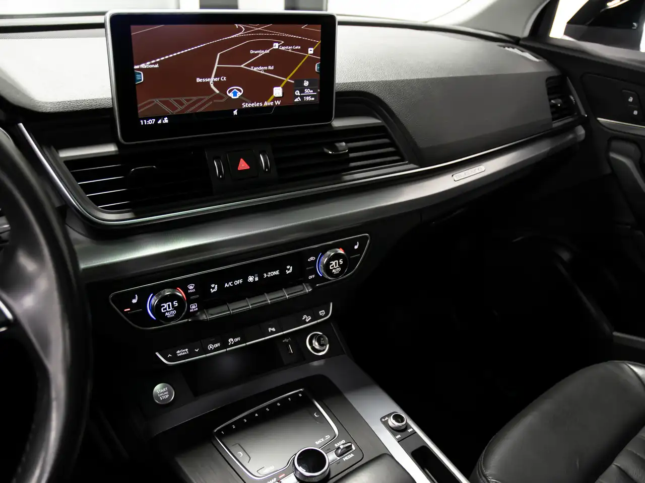 Audi Q5 снимка Audi Q5