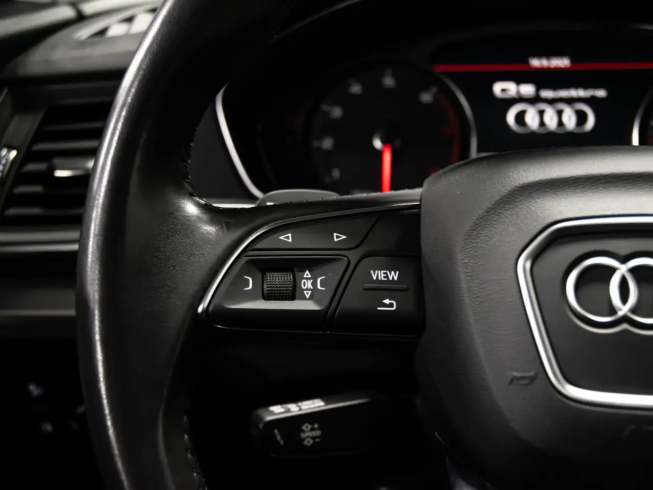 Audi Q5 снимка Audi Q5