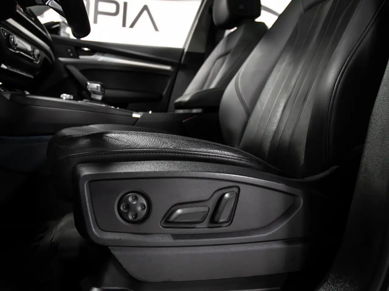 Audi Q5 снимка Audi Q5