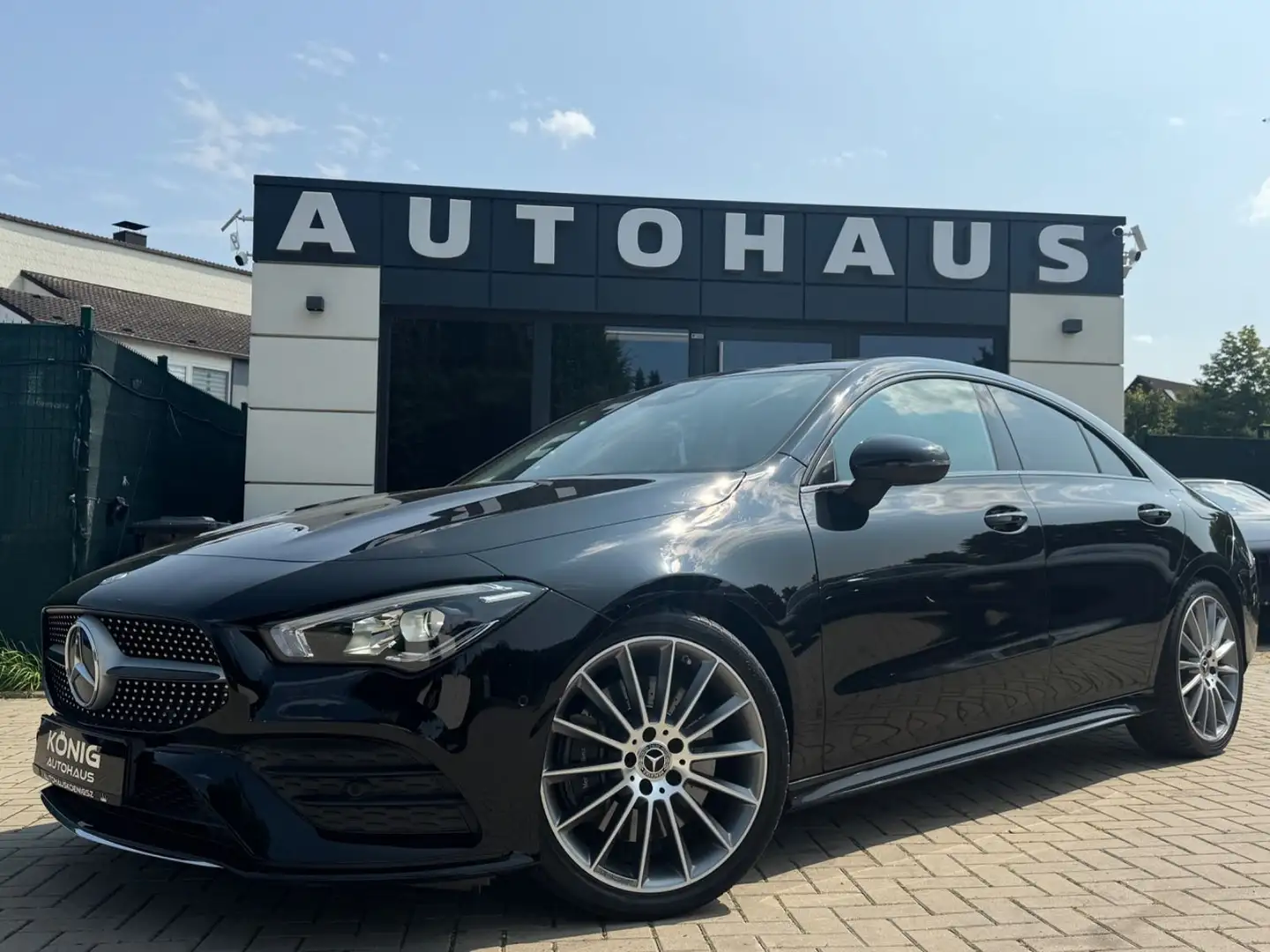 Mercedes-Benz CLA 220 *2x AMG LINE*ASSIST*KEYLESS GO* Noir - 1