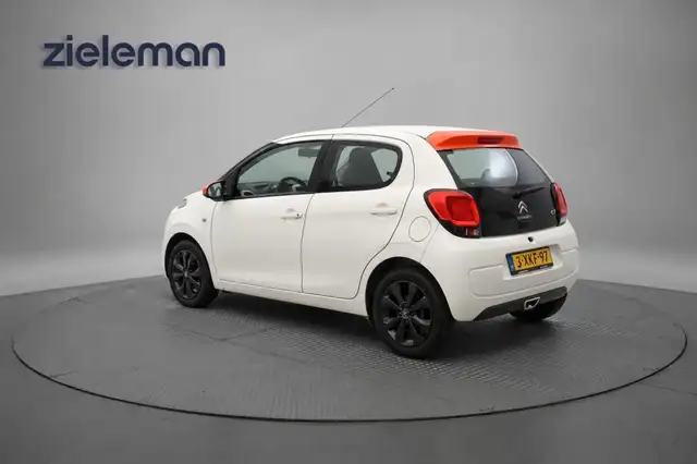 Citroen C1 view 3