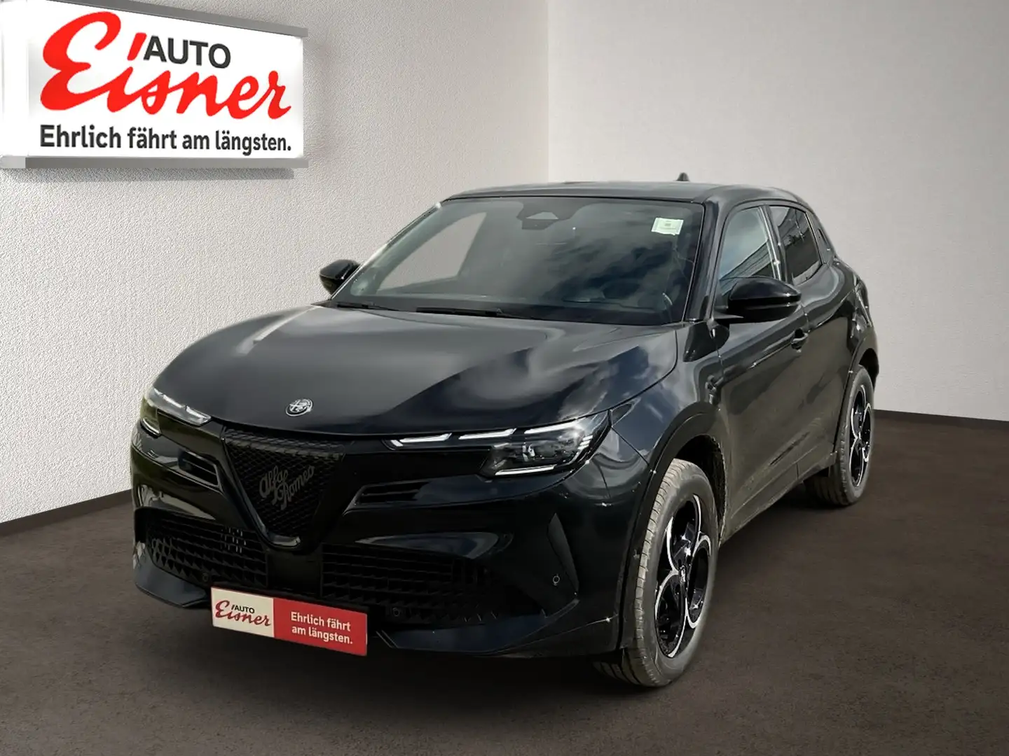 Alfa Romeo Junior 1.2 VGT Ibrida 48V- W Ti AUT Kam. KeyLess Schwarz - 2